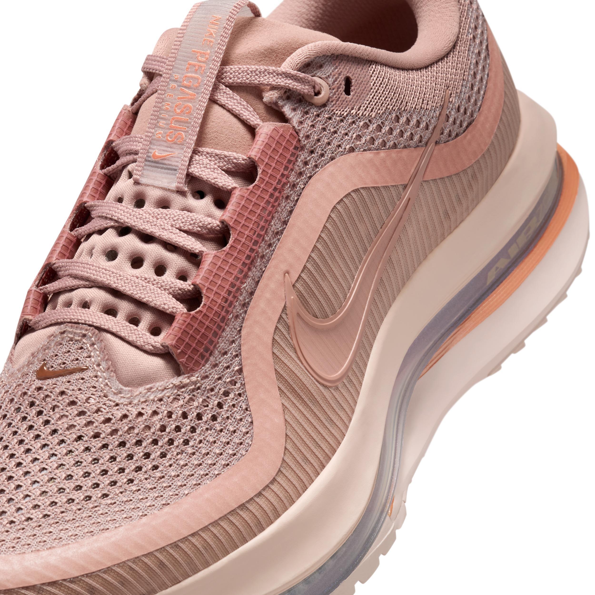 Nike Women's Pegasus Premium Road Running Shoes Product Image