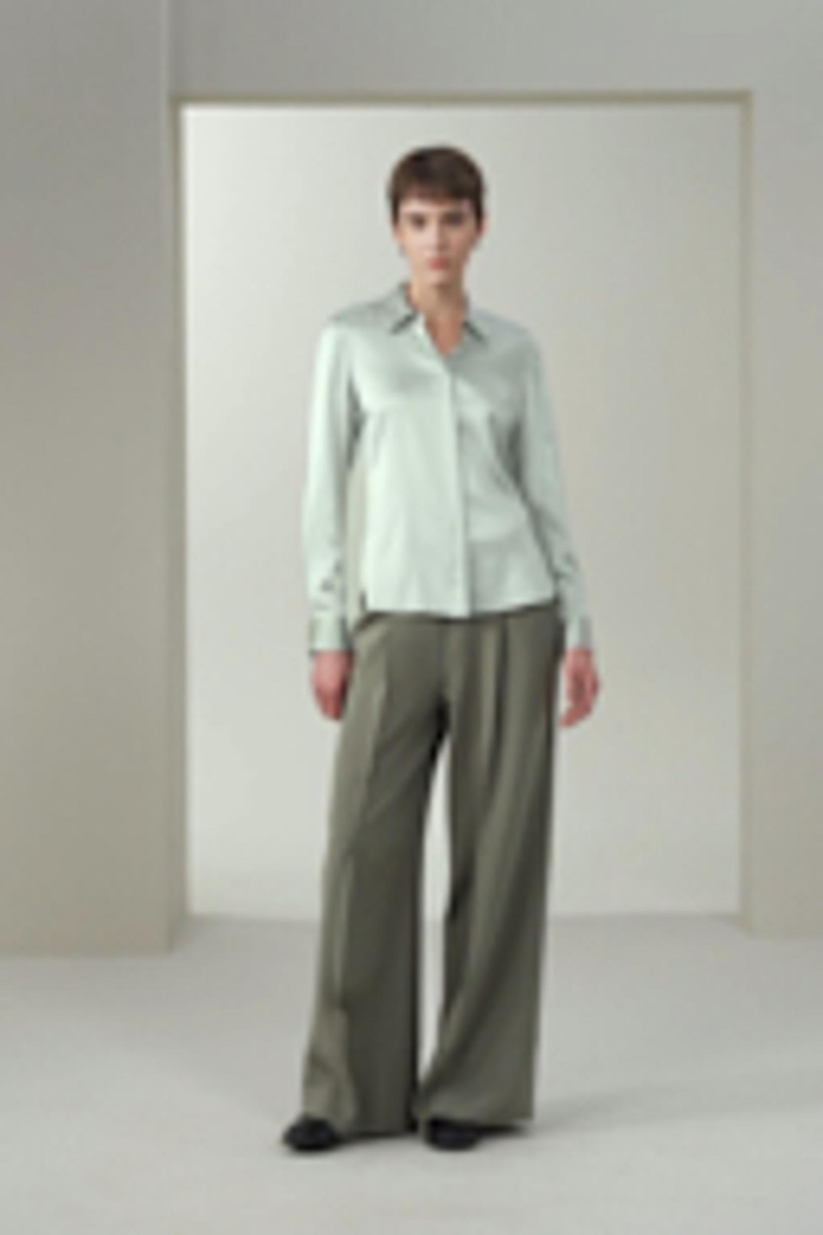 Elegant Silk Slim Fit Shirt Product Image