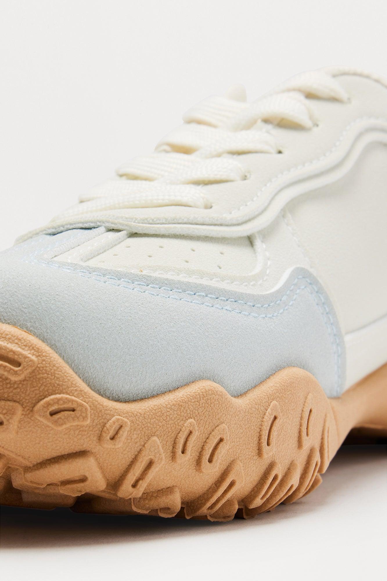 Sideline Babe Low Top Sneakers - White/Blue Product Image