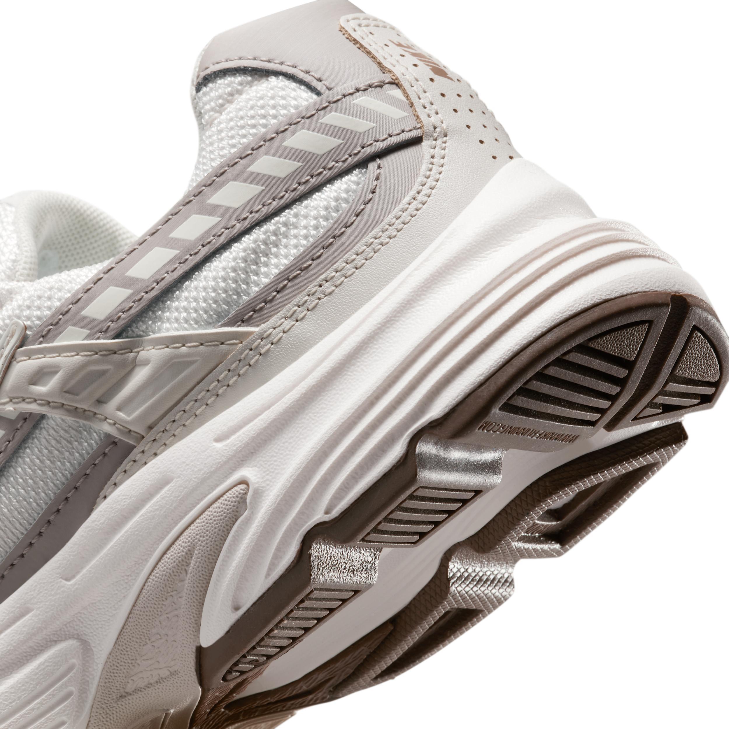 Nike Women's Initiator Shoes Product Image