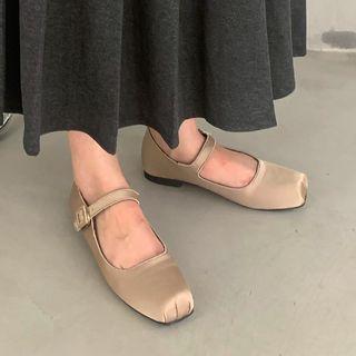 Square Toe Satin Mary Jane Shoes Product Image