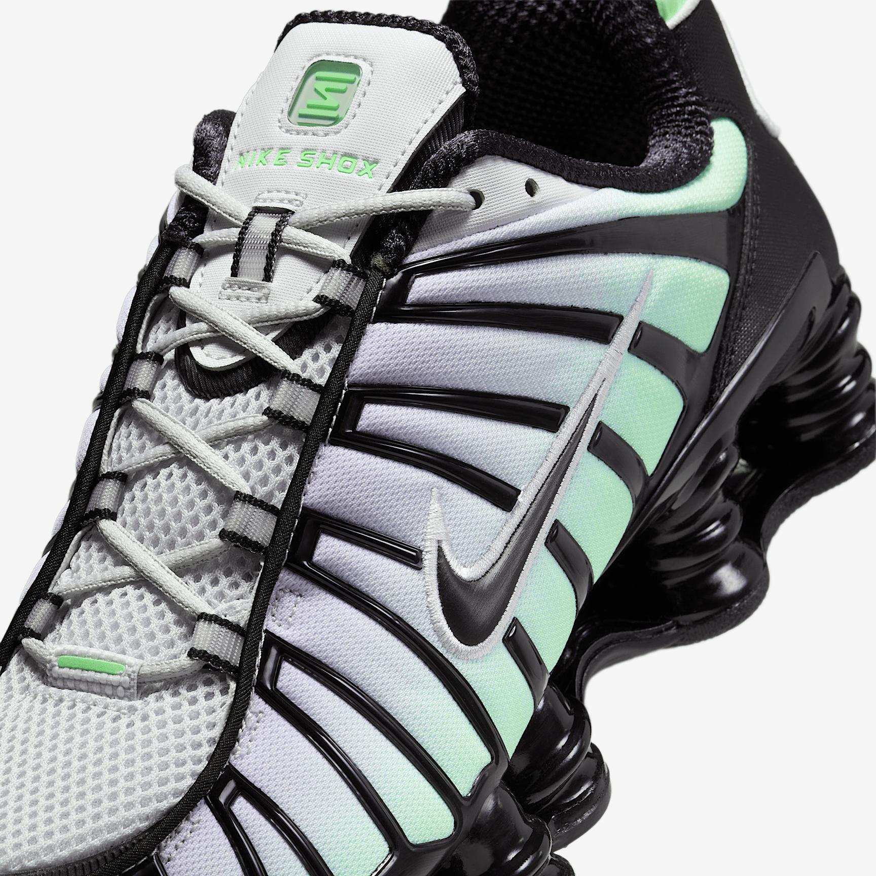 Nike Men's Shox TL Shoes Product Image