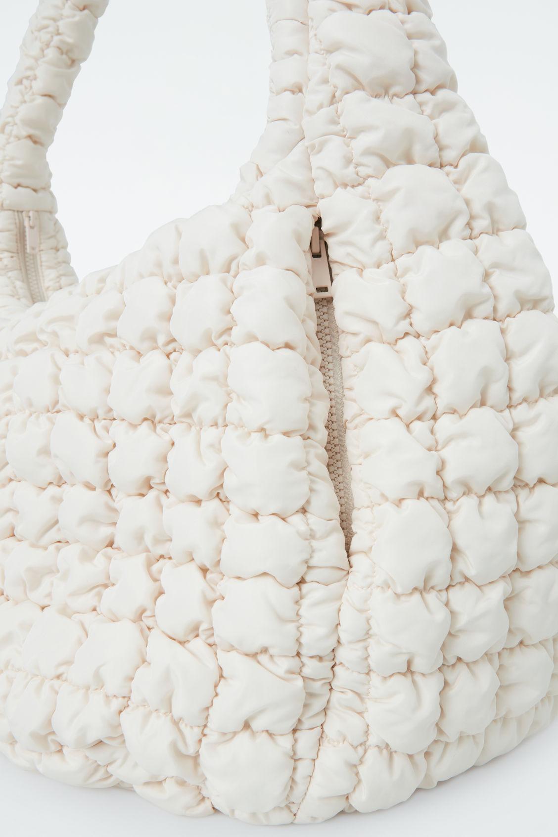 OVERSIZED QUILTED CROSSBODY BAG Product Image
