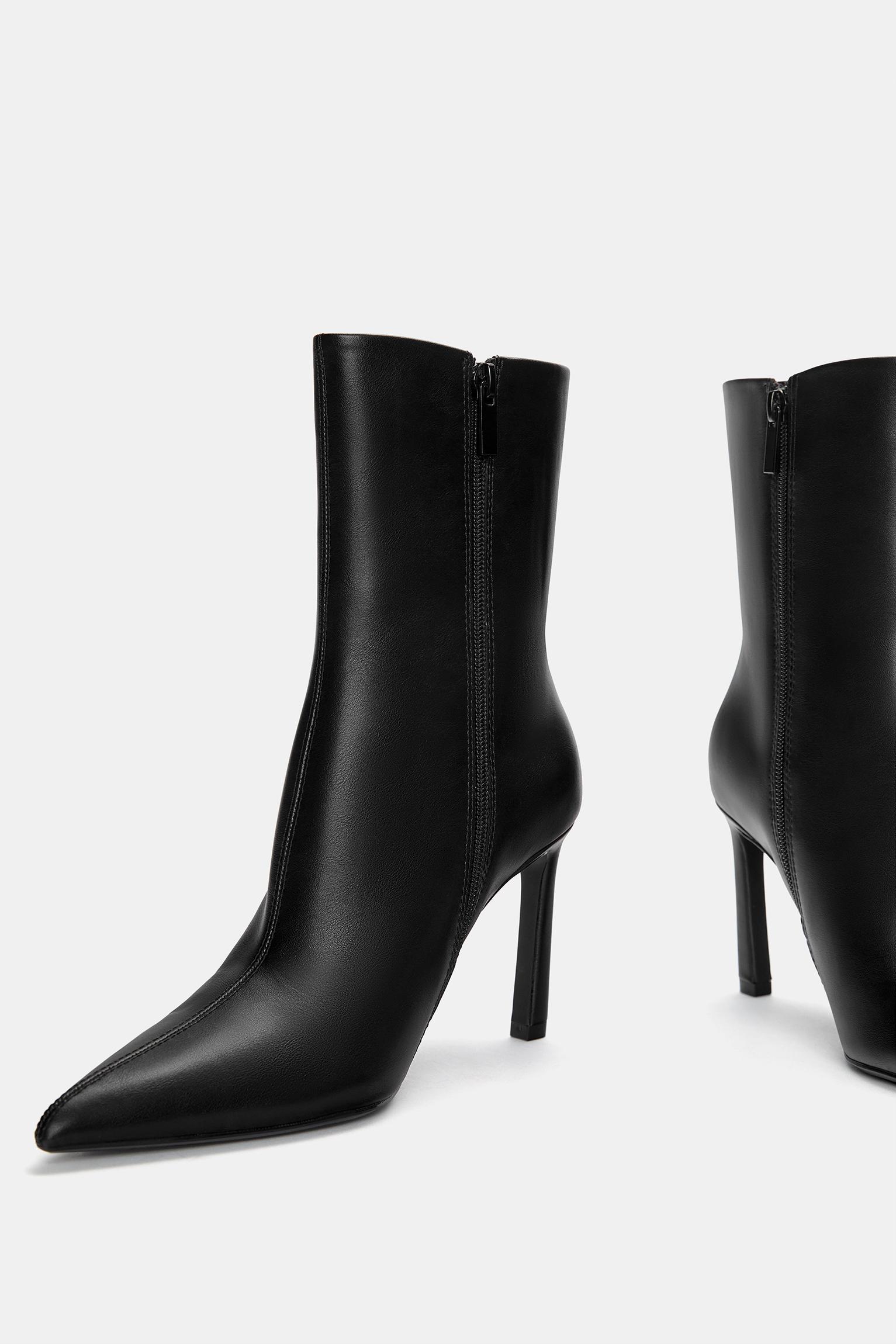 Kitten heel pointed ankle boots Product Image