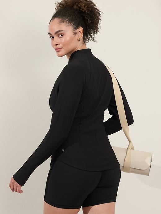 Salutation Jacket Product Image