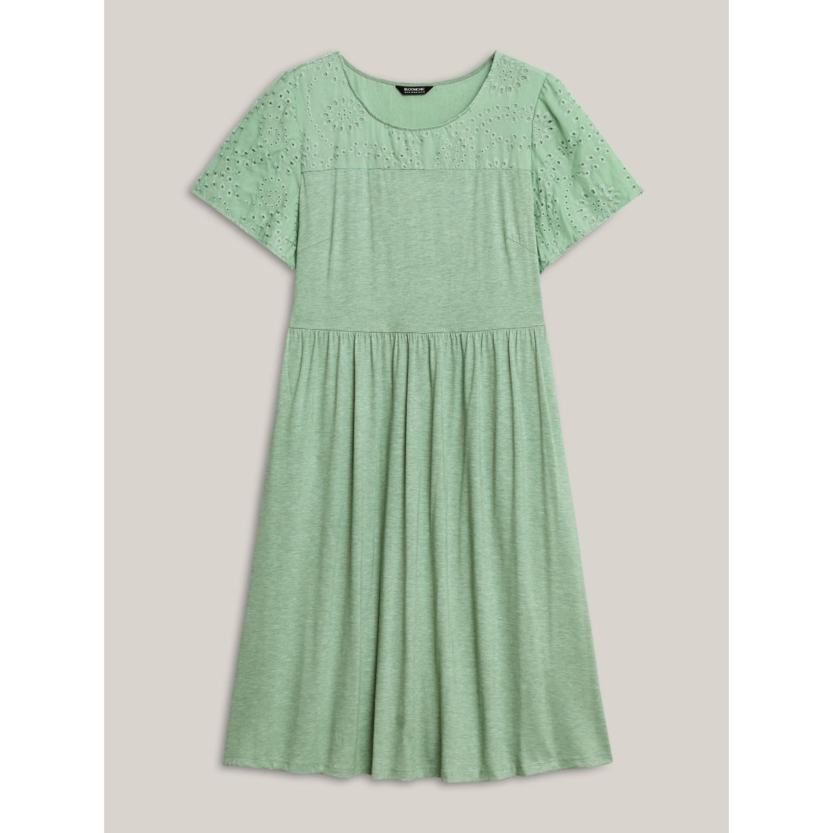 Plus Size Stretchy Sheer Textured Spliced Midi Dress Greenbean Women Knit Dresses Bloomchic 18-20/2X Product Image