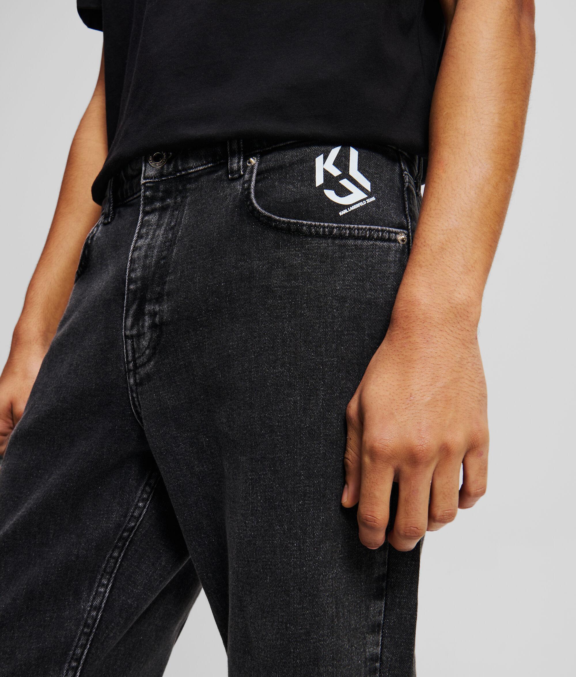 SLIM JEANS Product Image
