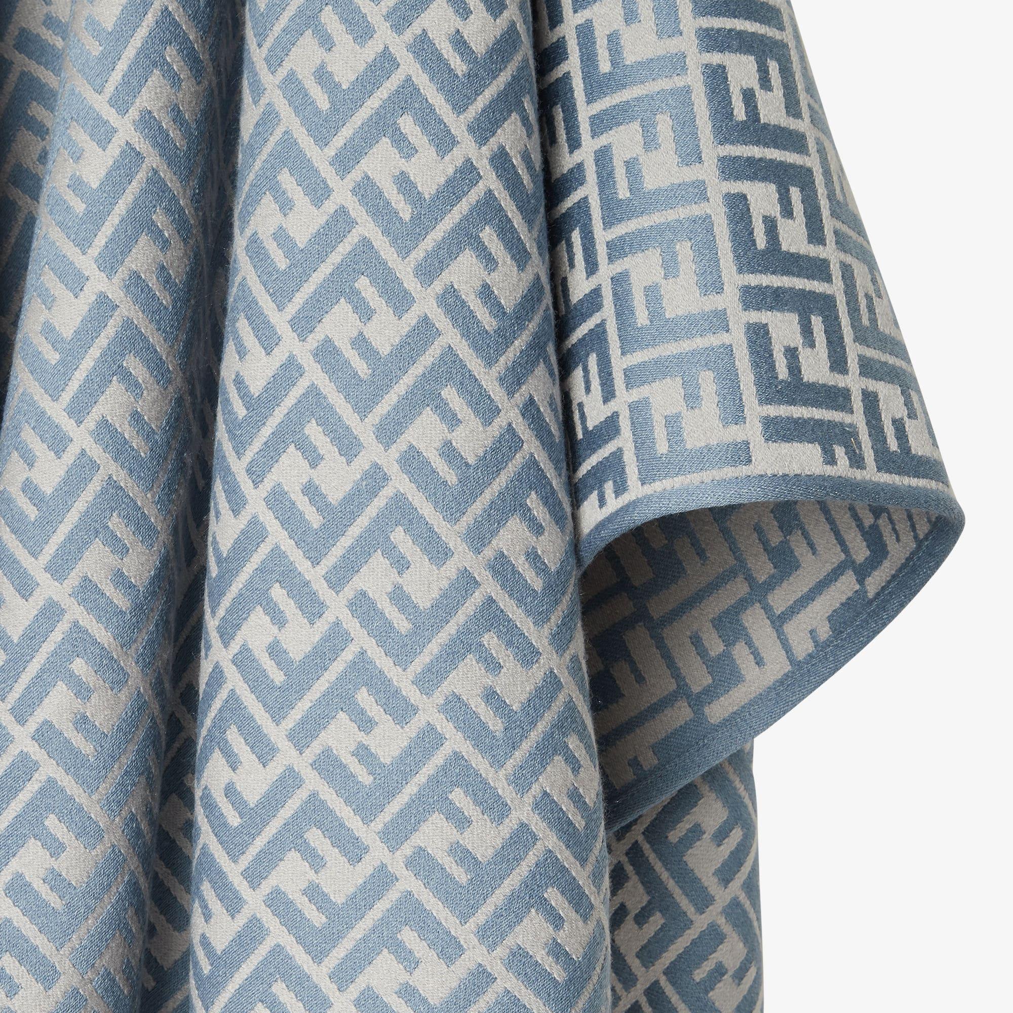 PonchoPoncho in blue wool and silk Product Image