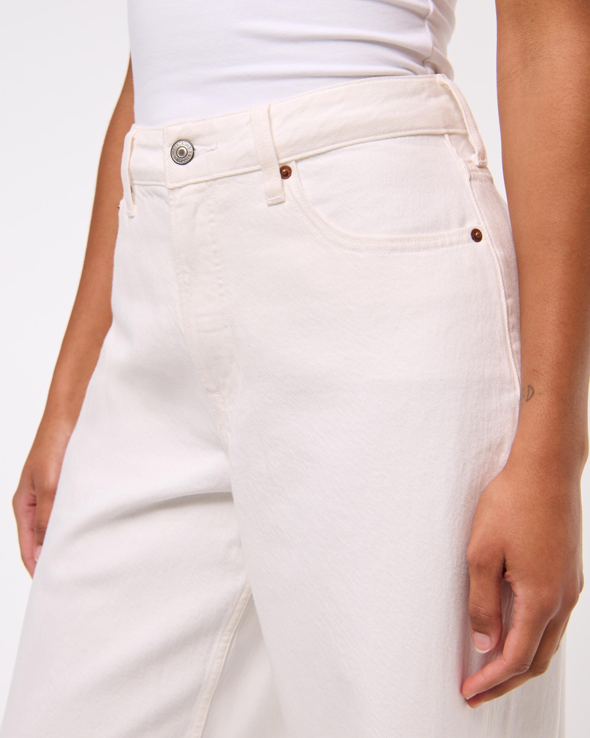 Curve Love High Rise Cropped Wide Leg Jean Product Image