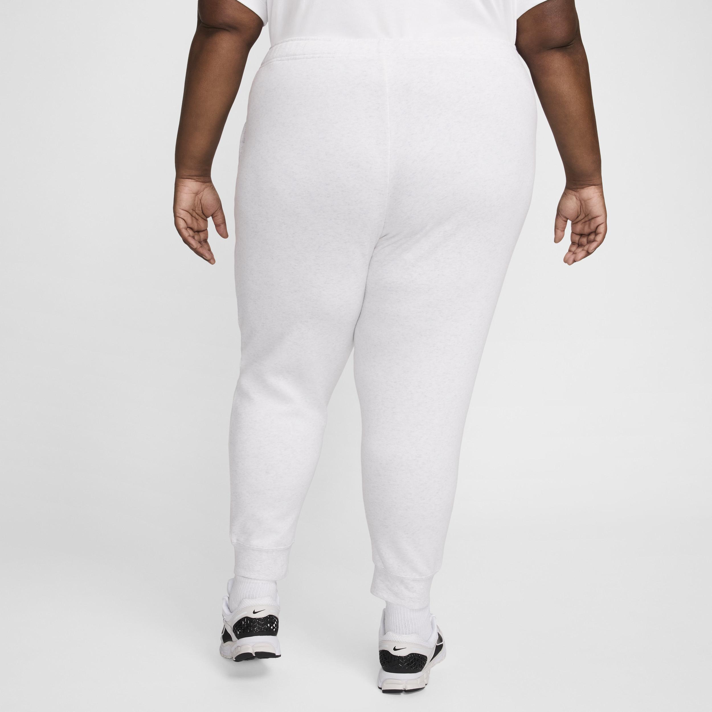 Women's Nike Sportswear Club Fleece Mid-Rise Jogger Pants (Plus Size) Product Image