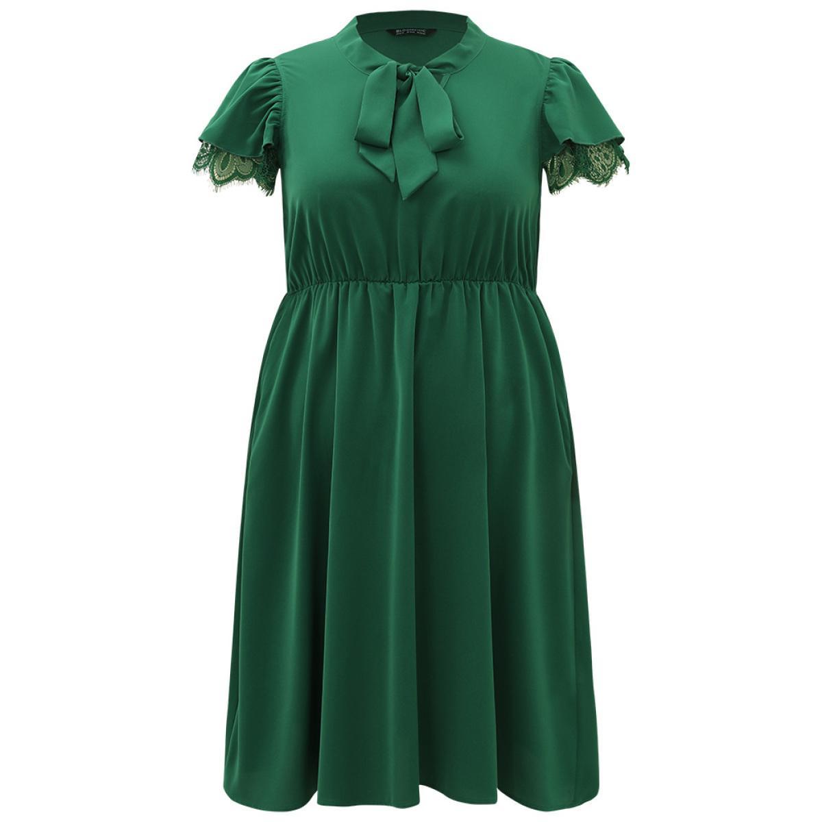 Plus Size Solid Knot Neck Pocket Eyelet Lace Dress Green Women Office Plain Tie Neck Sleeveless Curvy Midi Dress BloomChic 26/4X Product Image