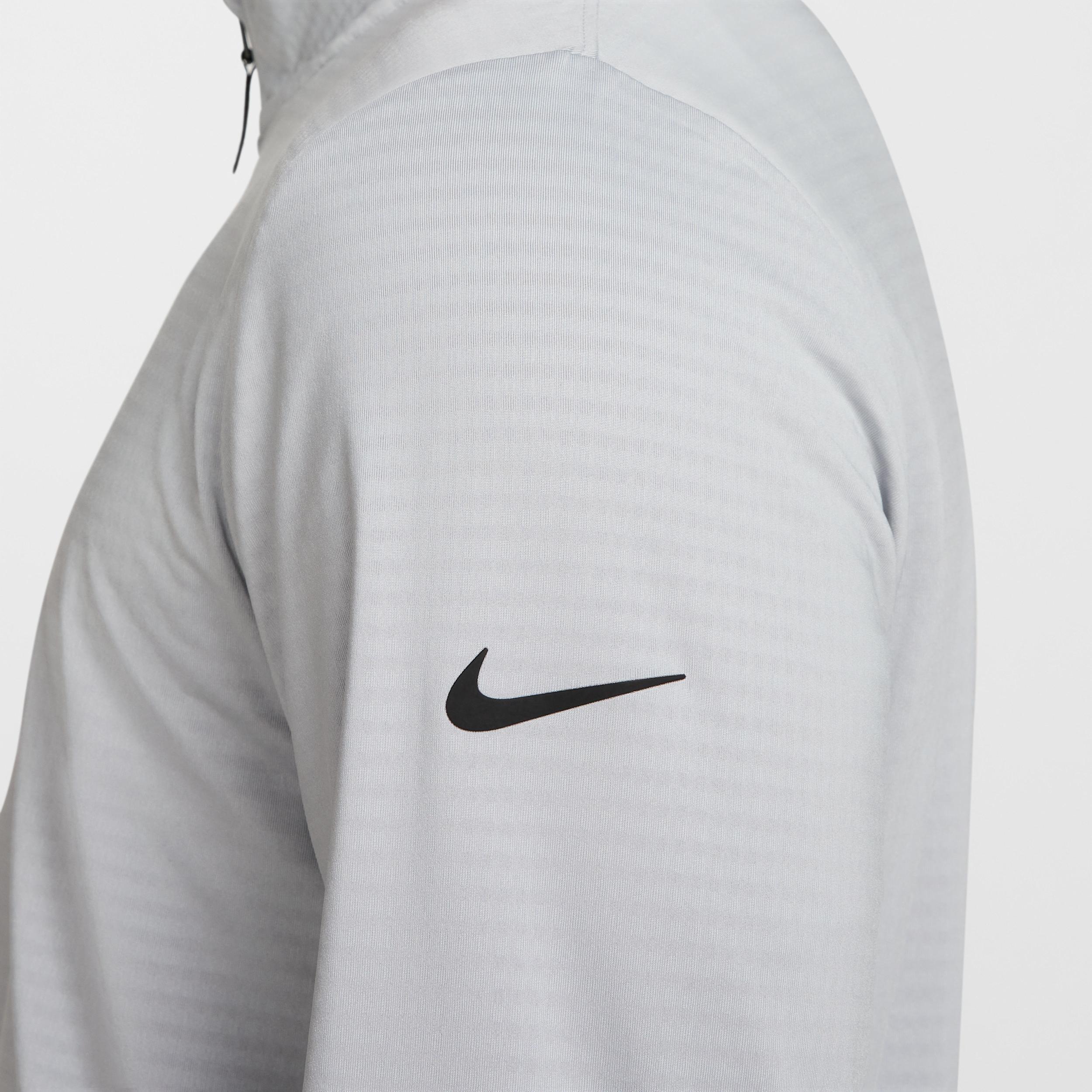 Nike Men's Victory Dri-FIT 1/2-Zip Golf Top Product Image