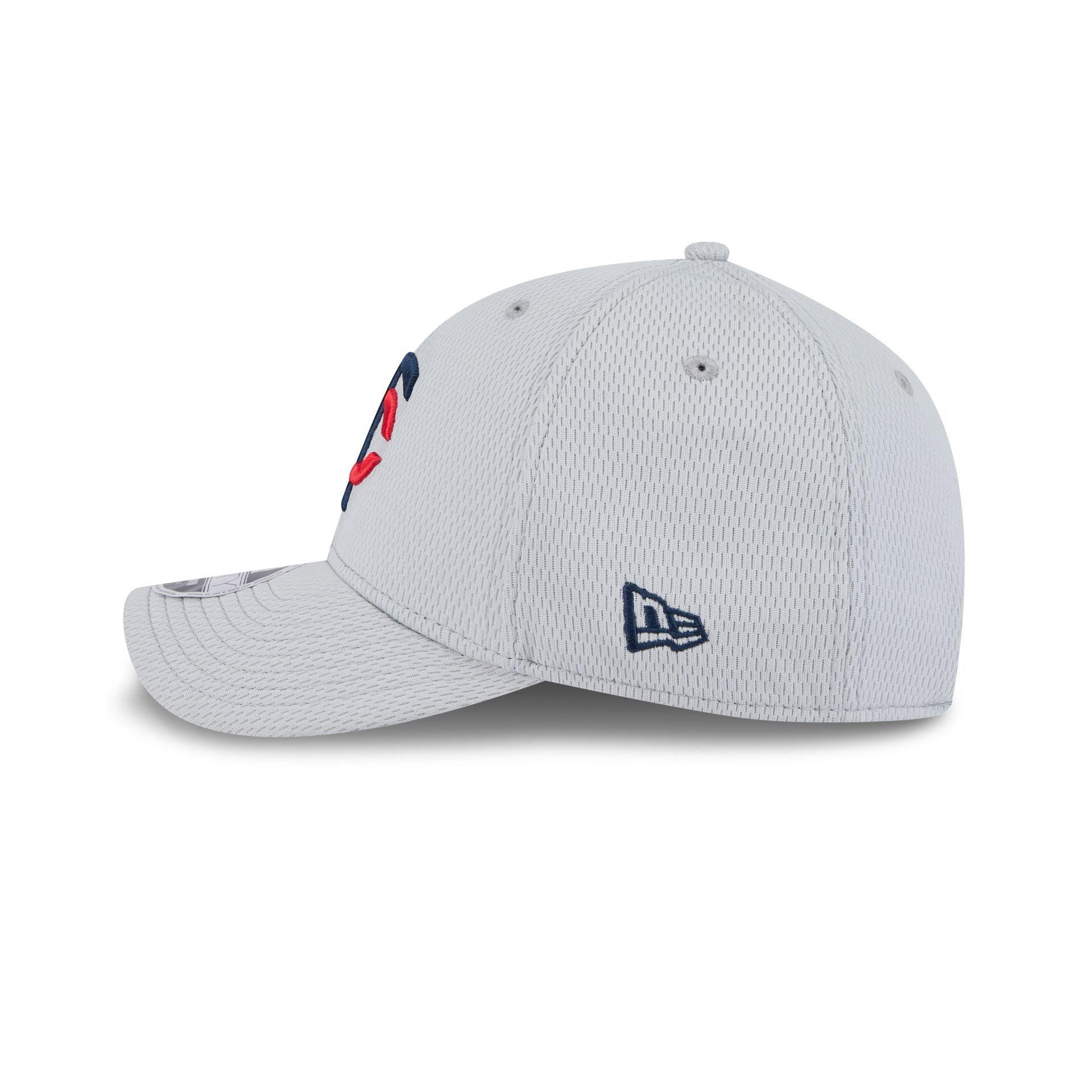Minnesota Twins 2025 Clubhouse Gray 9FORTY M-Crown Snapback Hat Male Product Image