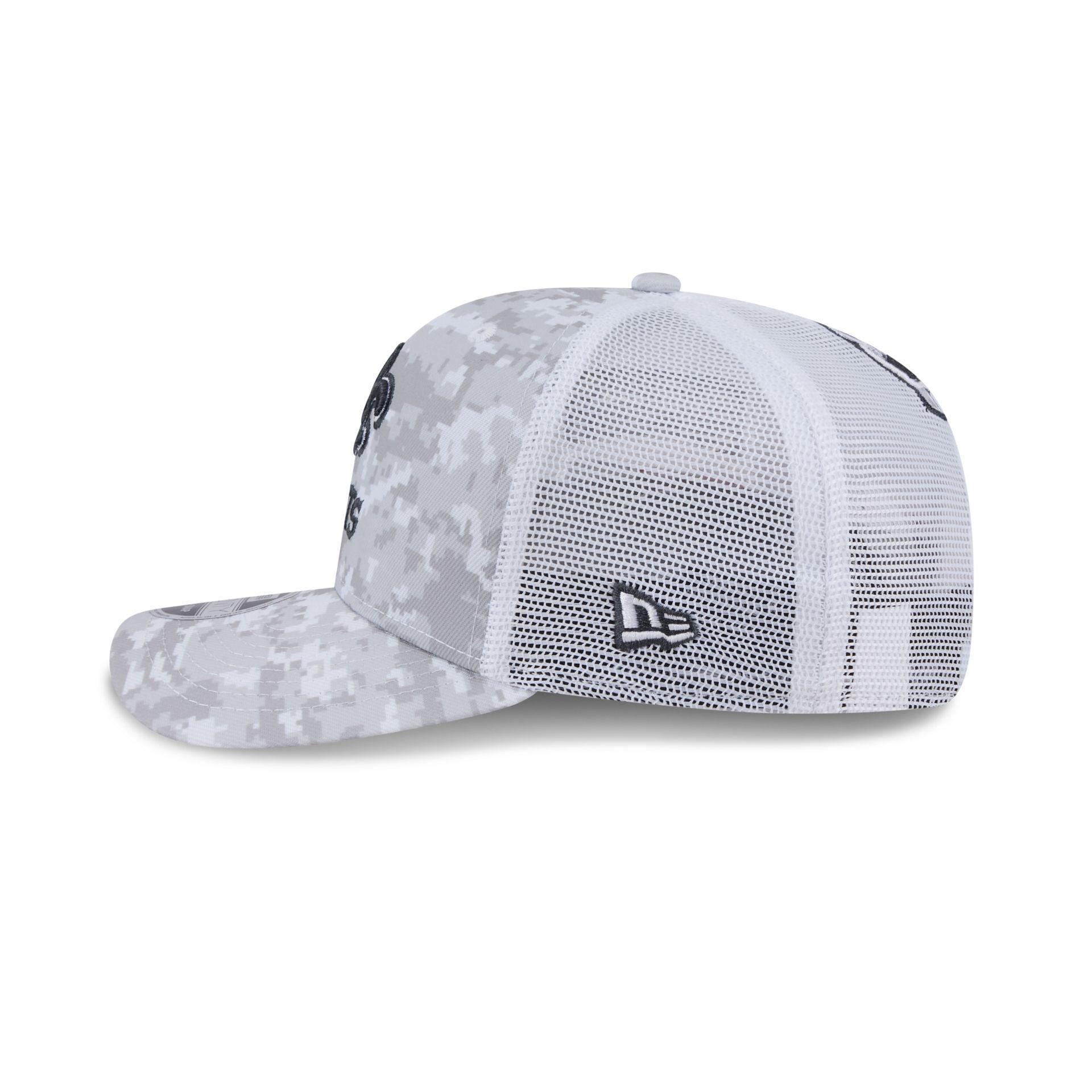 New Orleans Saints 2024 Salute to Service 9SEVENTY Trucker Hat Male Product Image