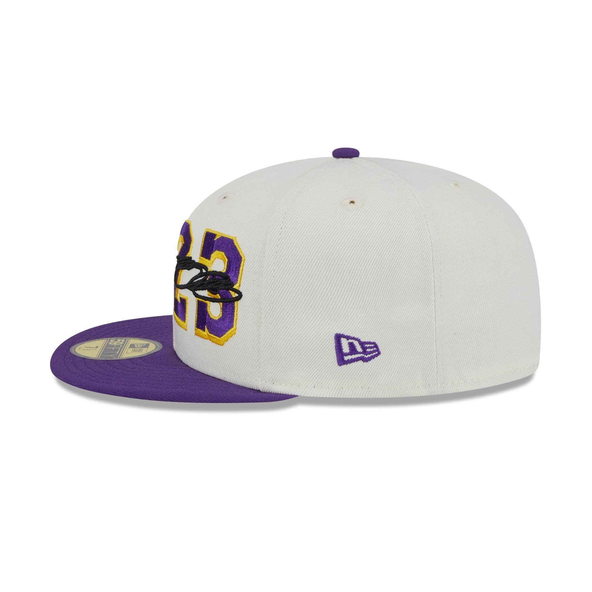Los Angeles Lakers Lebron James Chrome White 59FIFTY Fitted Hat Male Product Image