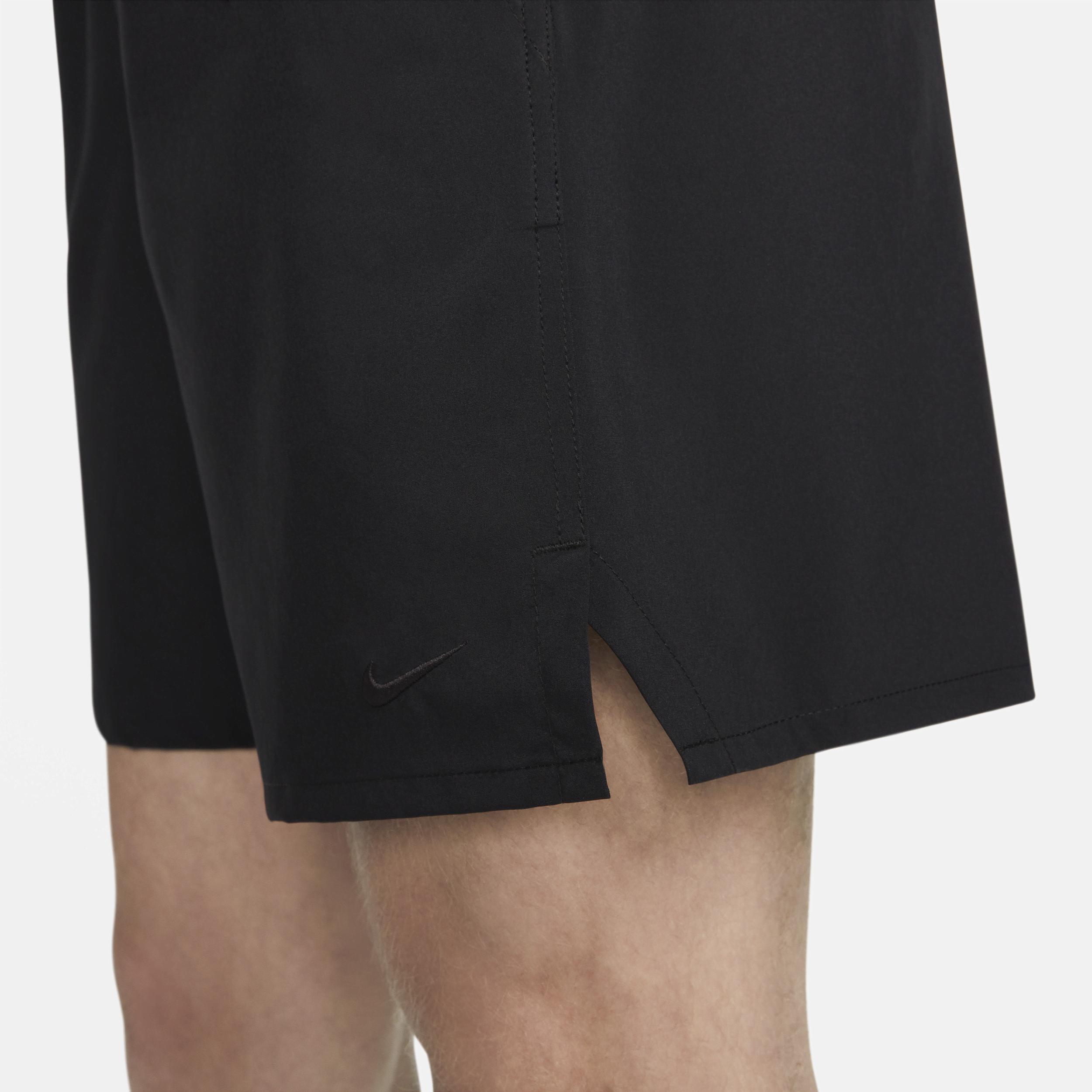 Nike Training Dri-FIT Unlimited woven 7inch shorts Product Image