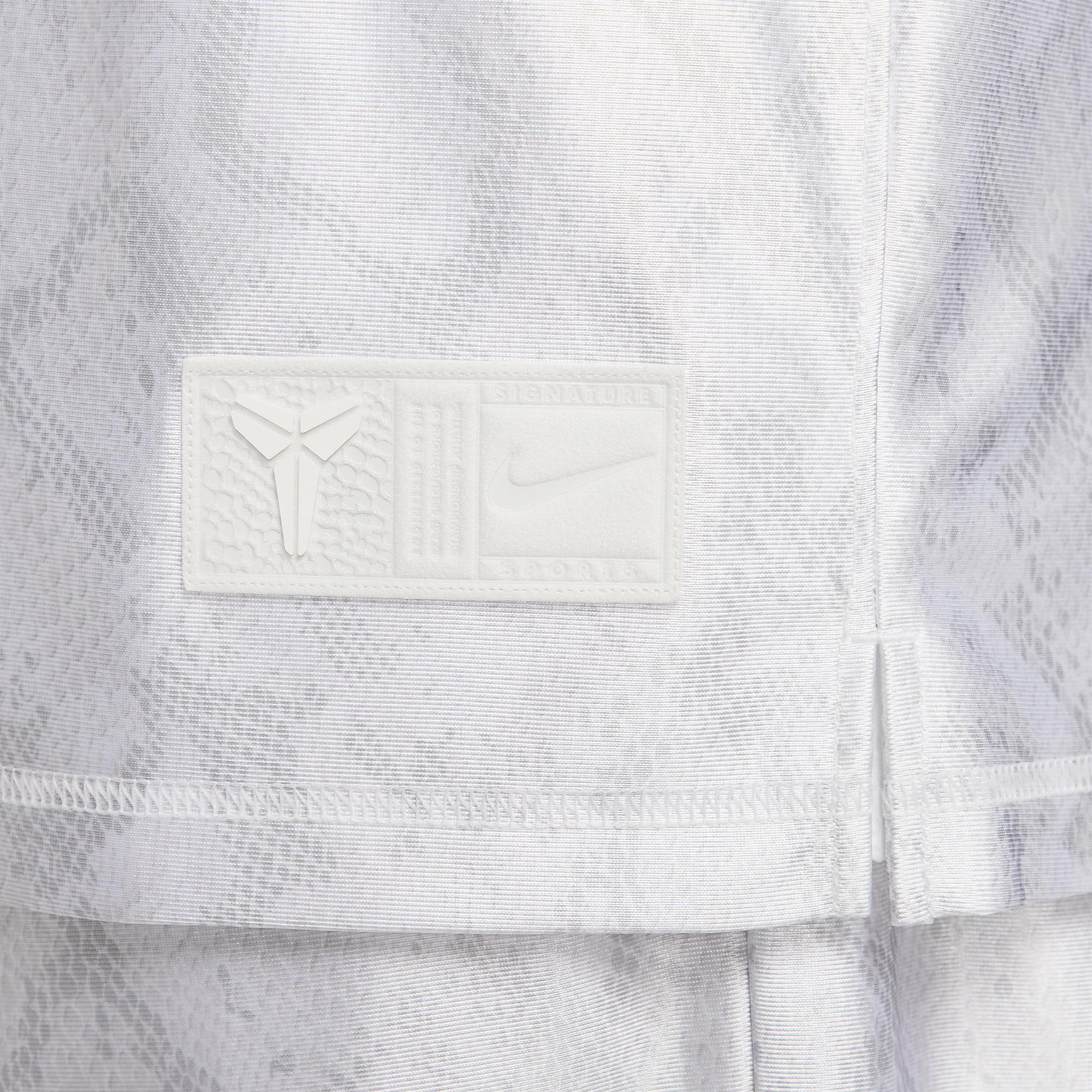 Kobe Men's Nike Dri-FIT Standard Issue Reversible Basketball Jersey Product Image