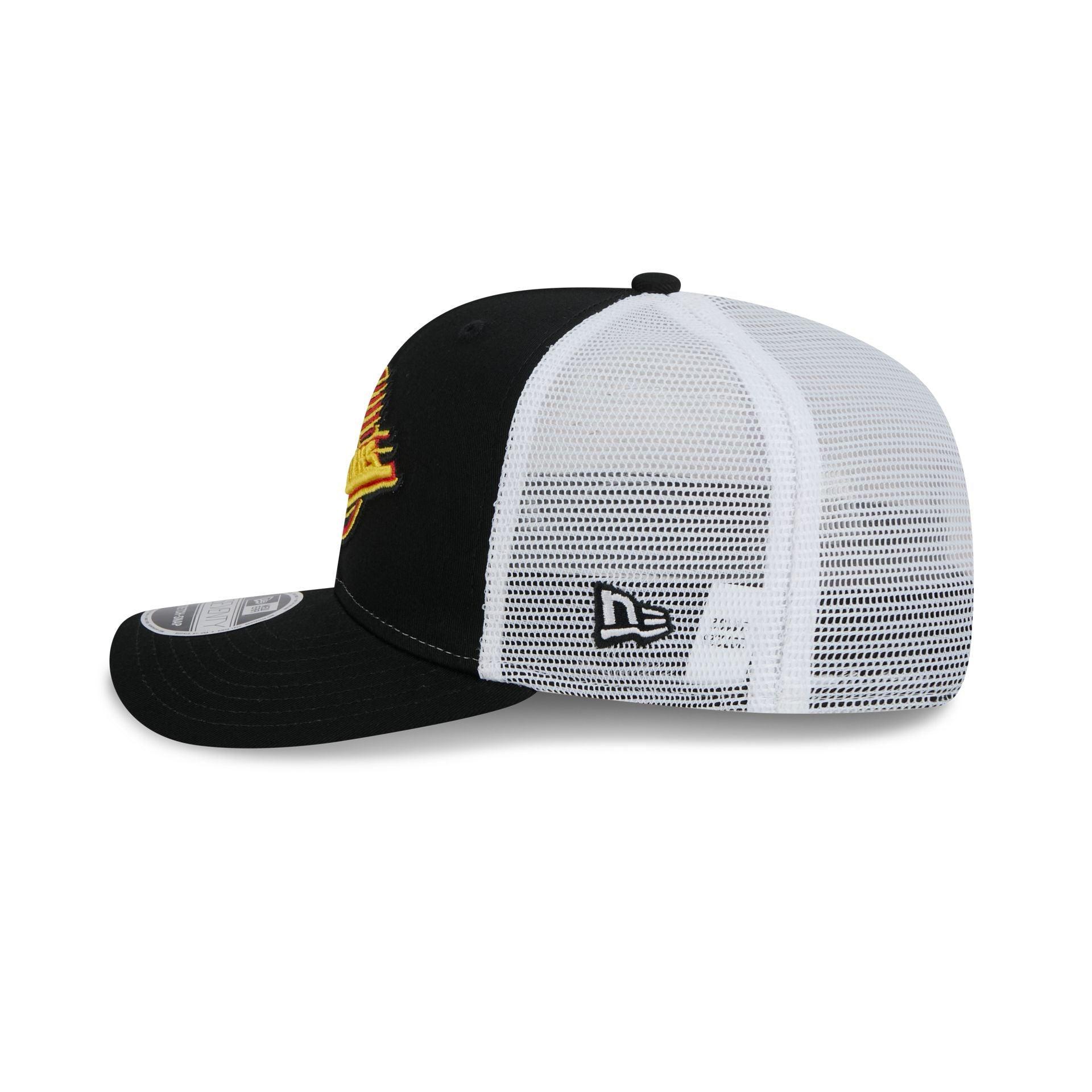 Vancouver Canucks Black Team 9SEVENTY Trucker Hat Male Product Image