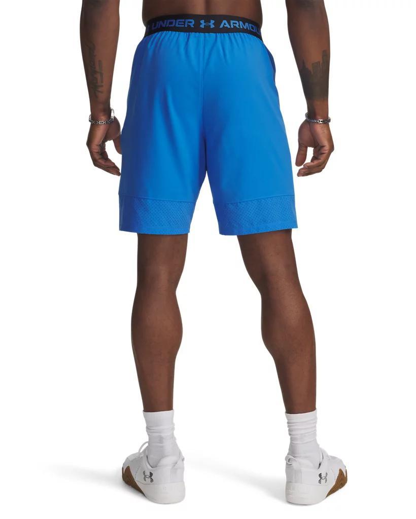 UA Vanish Woven Product Image