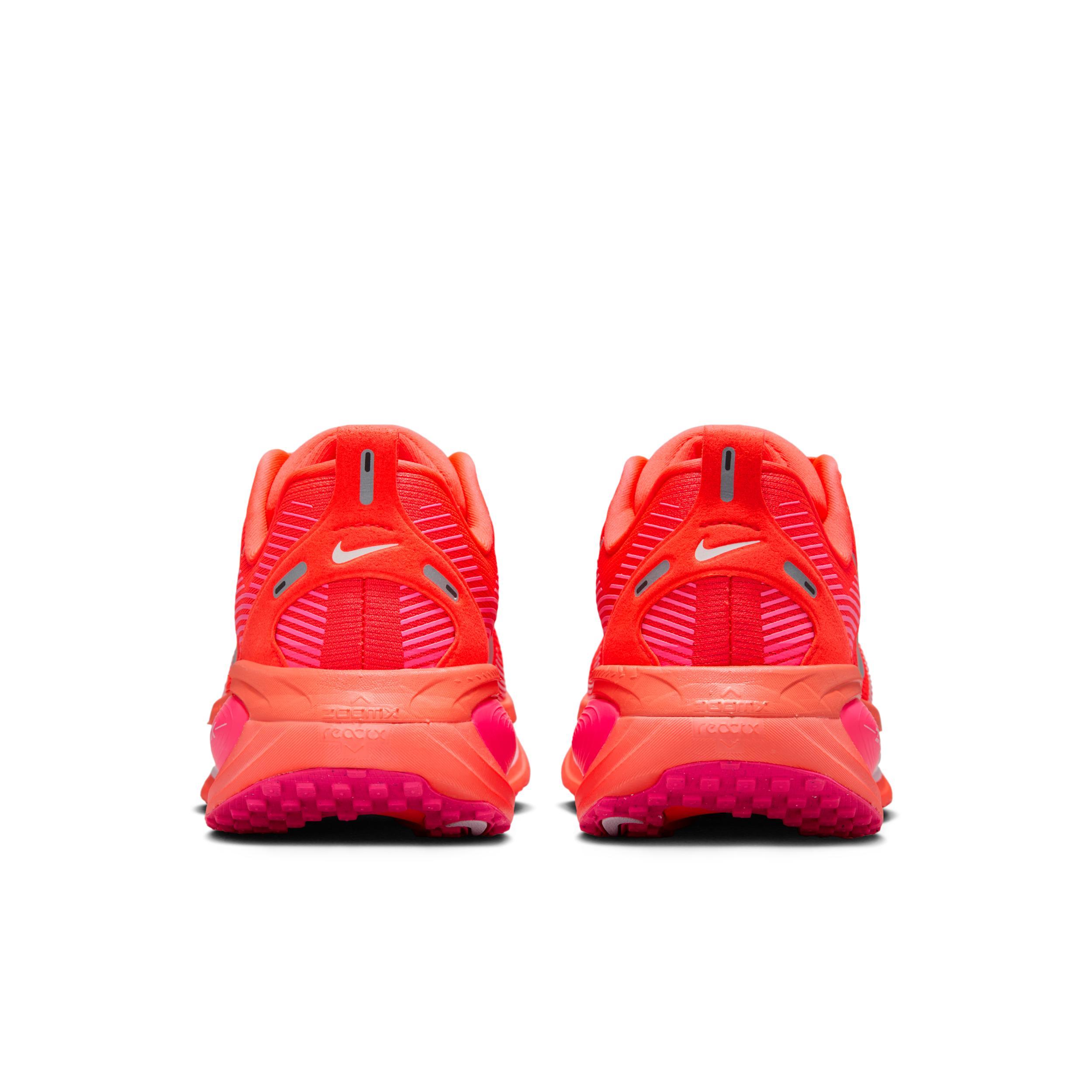 Nike Women's Vomero 18 Road Running Shoes Product Image
