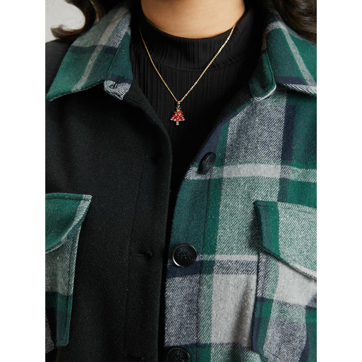Plus Size Plaid Contrast Patchwork Pocket Button Up Shacket Women Green Contrast Pocket Dailywear Jackets BloomChic 28/5X Product Image