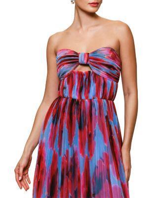 Micah Strapless Tulle Gown Product Image