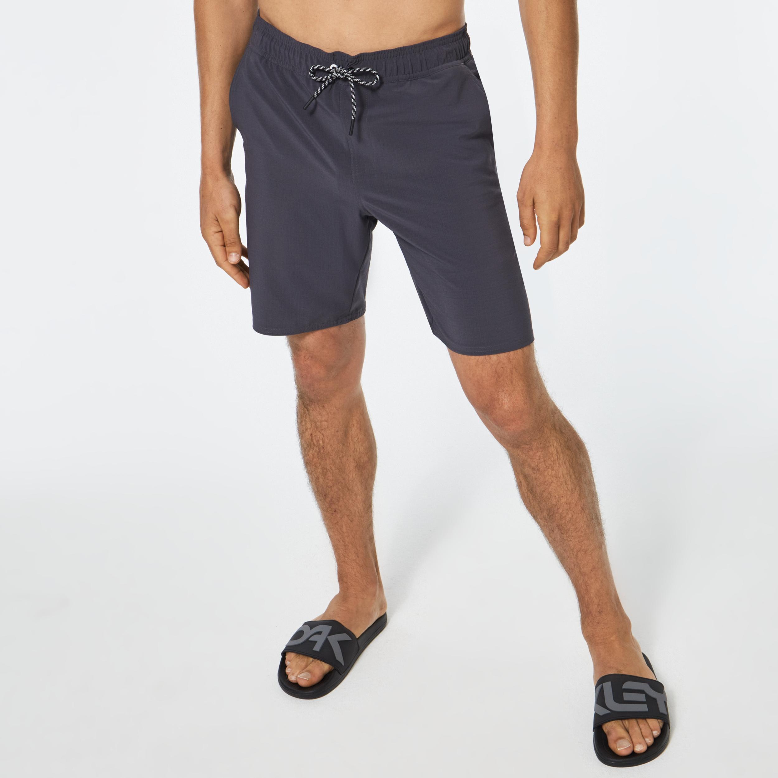 Oakley Men's Transport Hybrd Packable Short Size: S Product Image