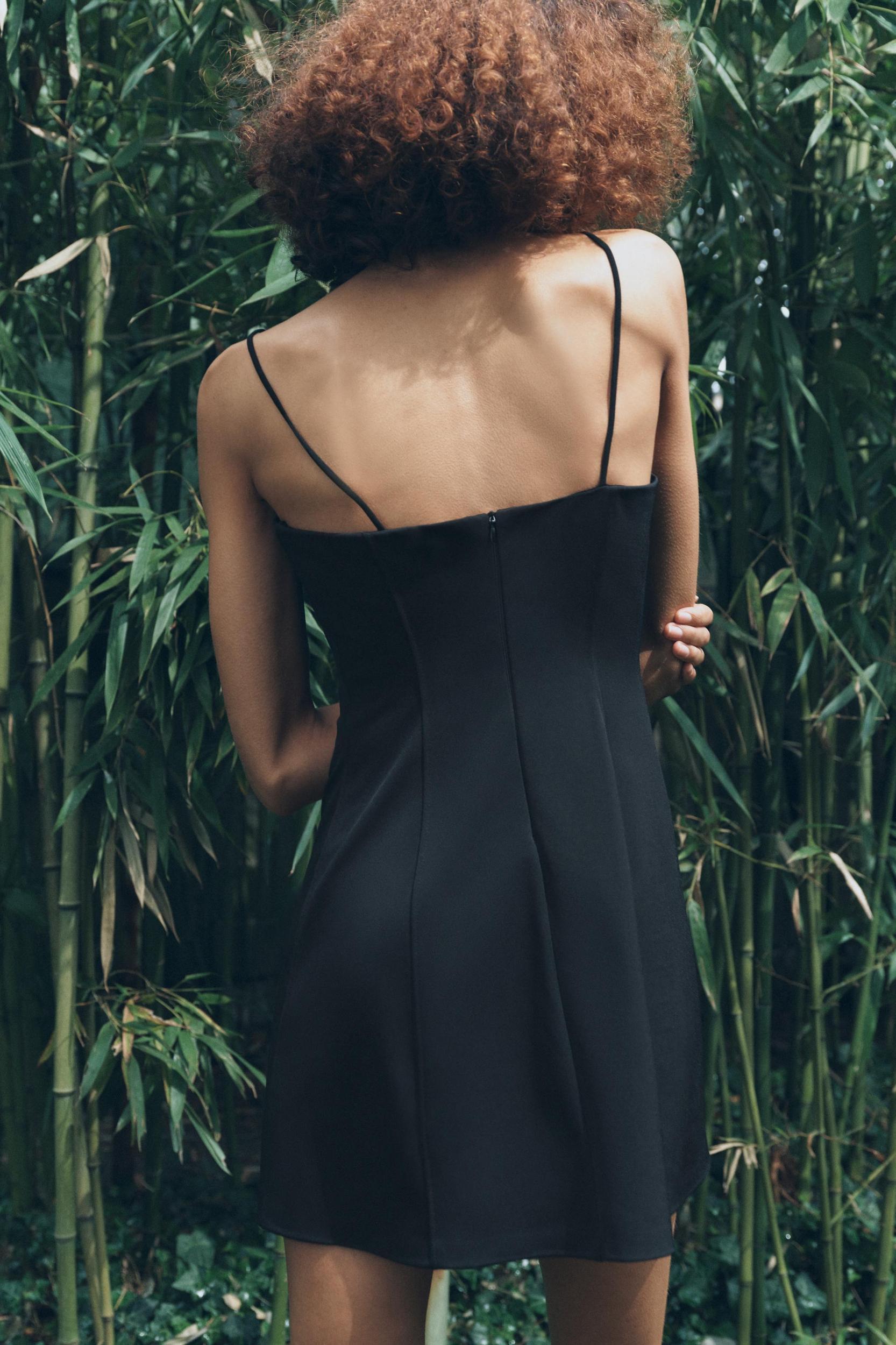 SHORT CREPE DRESS Product Image