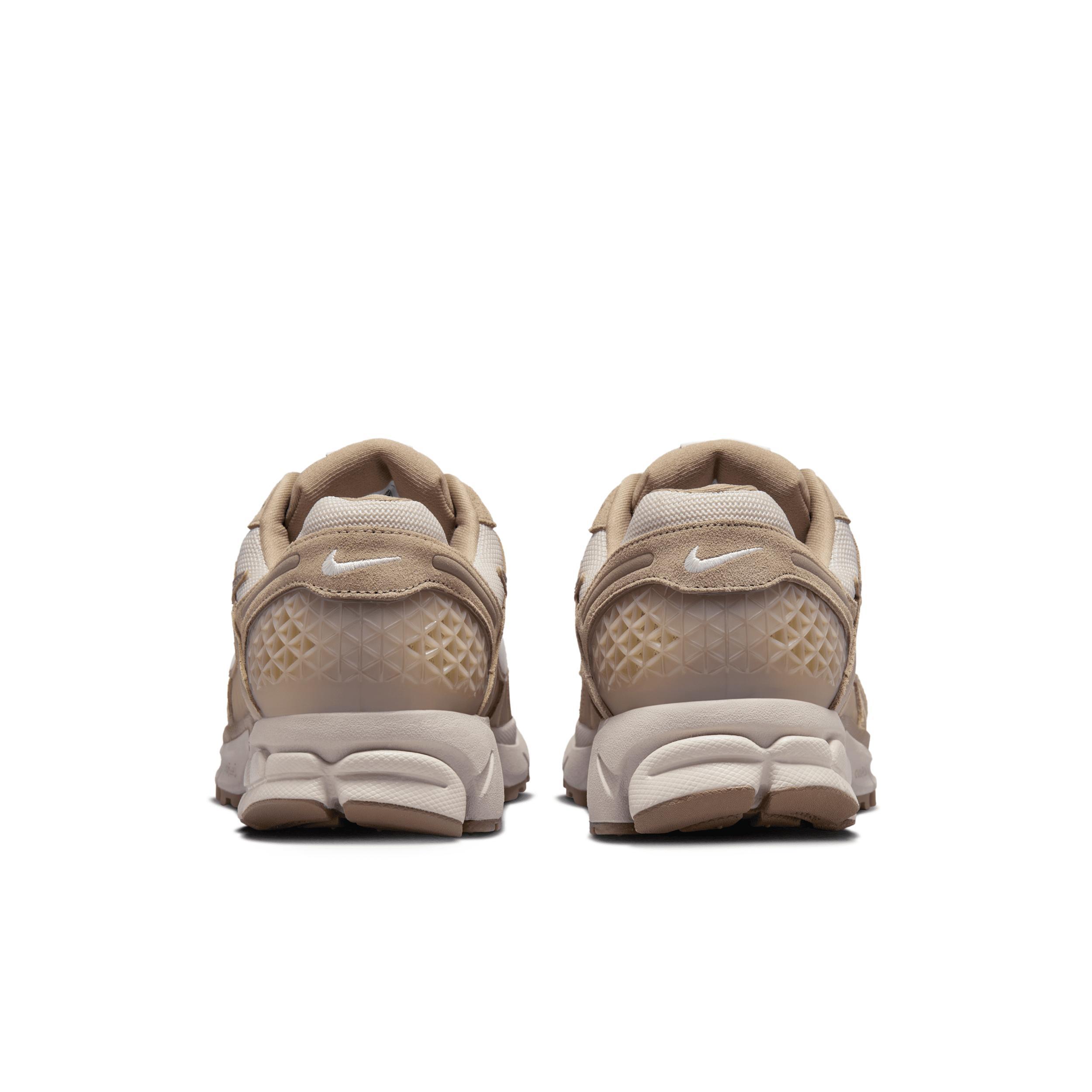 Nike Zoom Vomero 5 Men's Shoes Product Image
