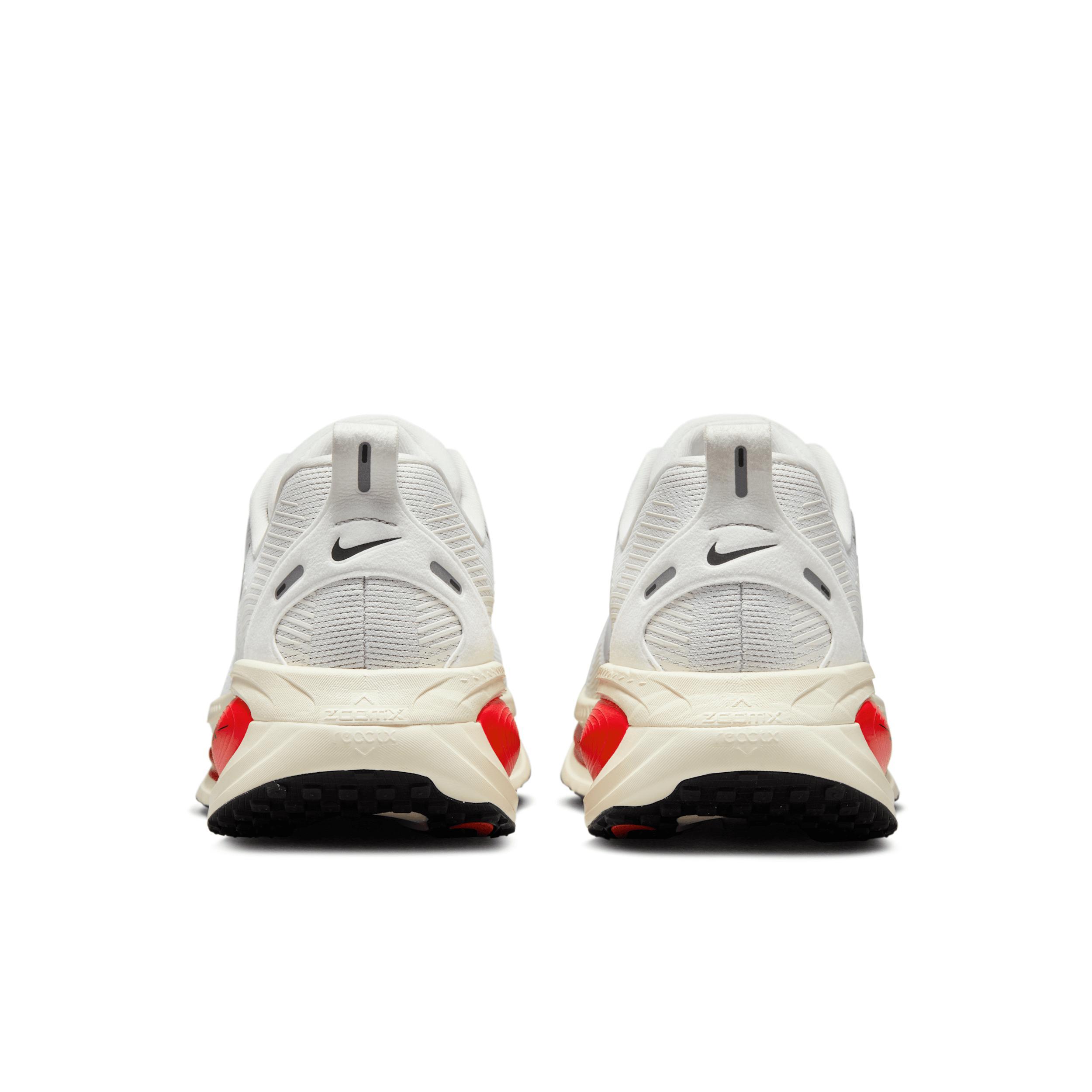 Nike Men's Vomero 18 Road Running Shoes Product Image