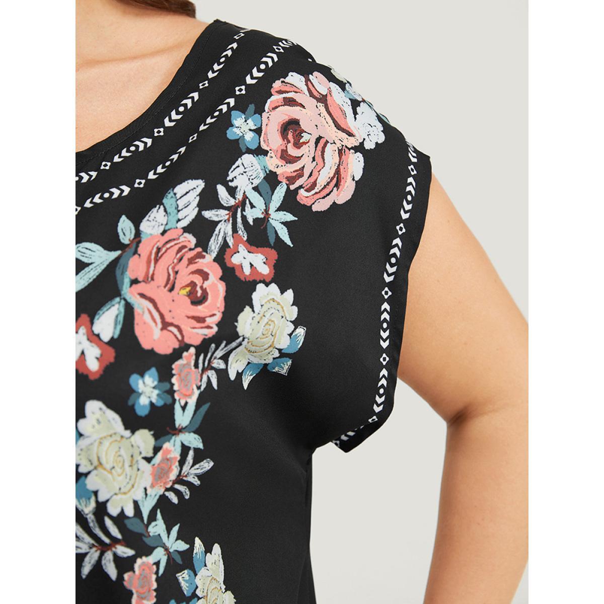 Plus Size Bandana Pocket Round Neck Batwing Sleeve Dress BlackFlower Women Vacation Printed Round Neck Cap Sleeve Curvy Knee Dress BloomChic 26/4X Product Image