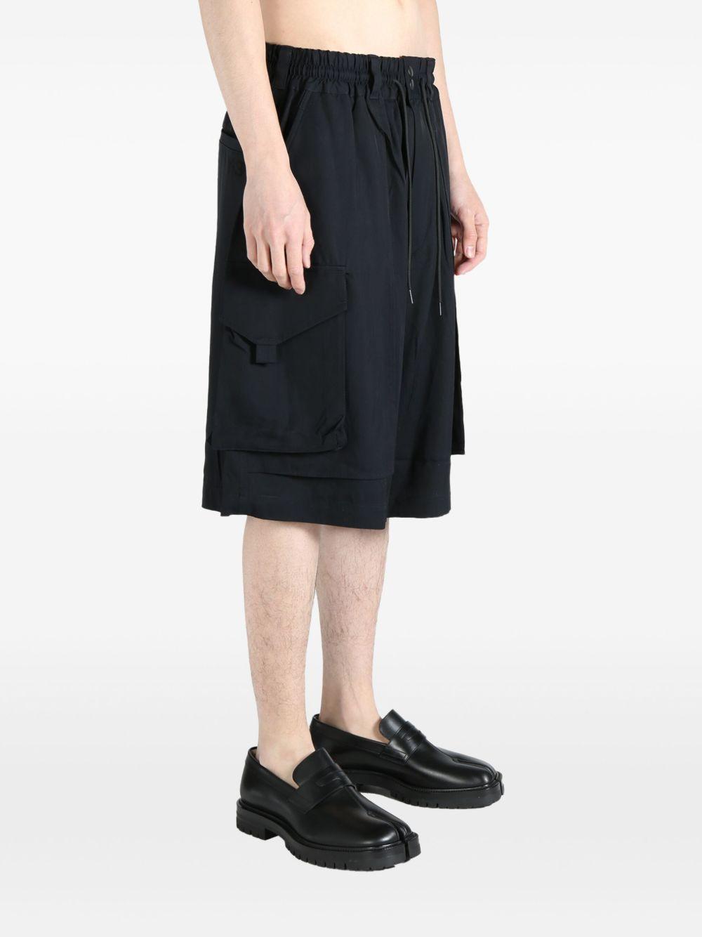 drawstring-fastening shorts  Product Image