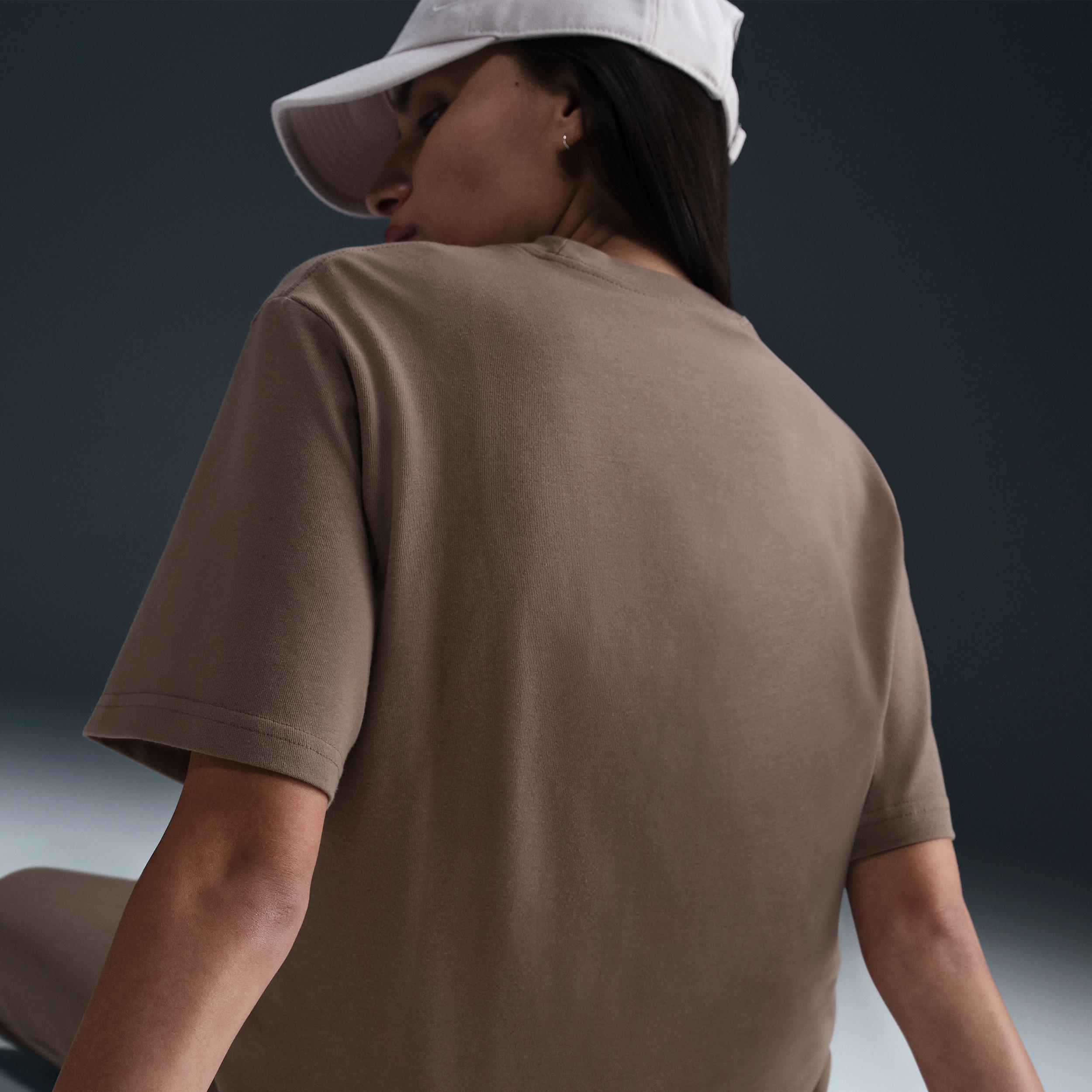 Nike Womens Sportswear Essential Boxy T-Shirt Product Image