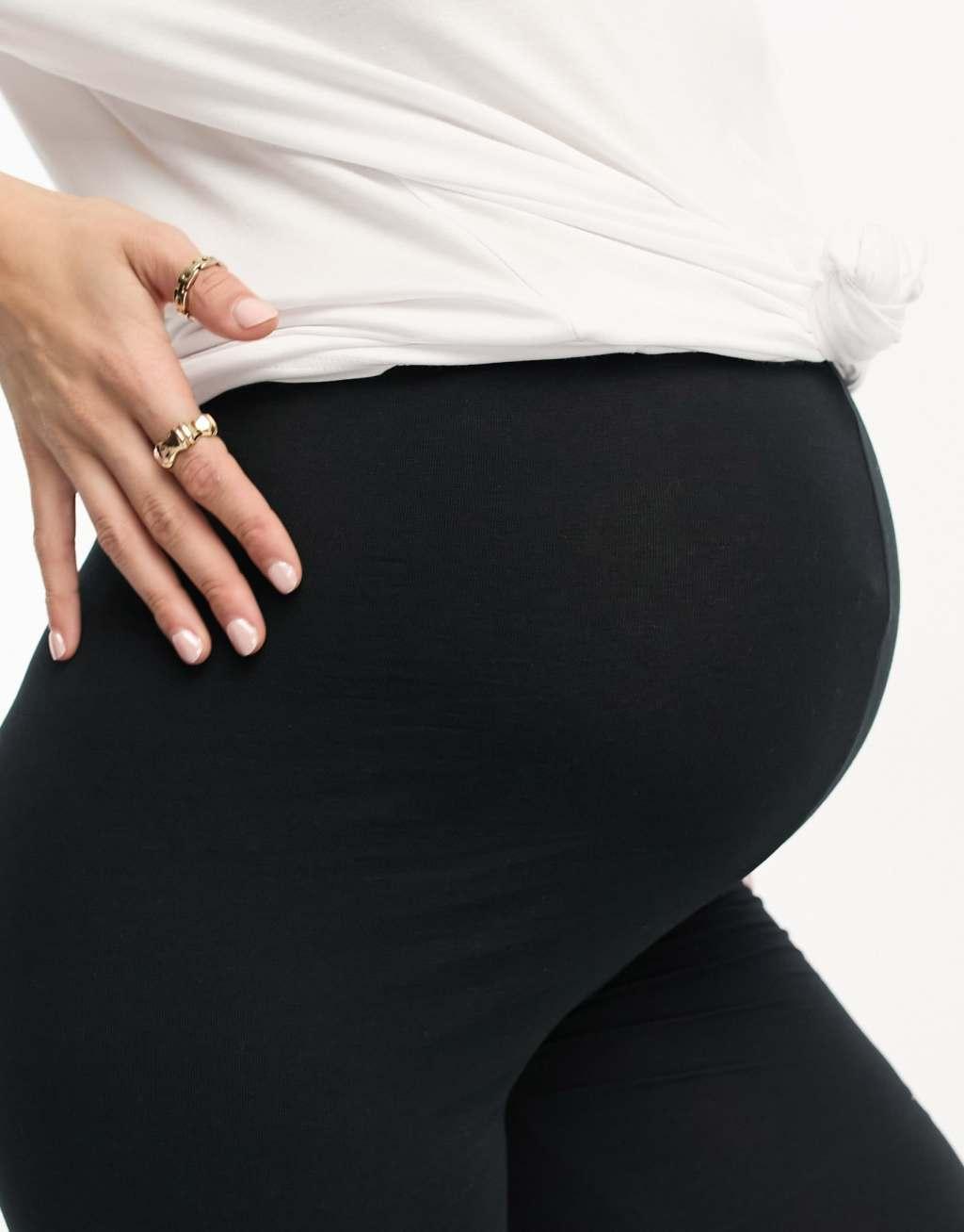 Mamalicious Maternity 2 pack legging shorts in black Product Image