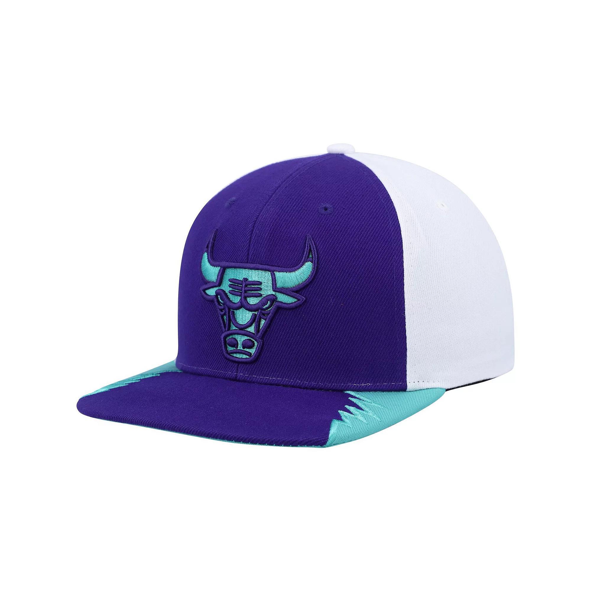 Men's Mitchell & Ness Purple Chicago Bulls Day 5 Snapback Hat Product Image