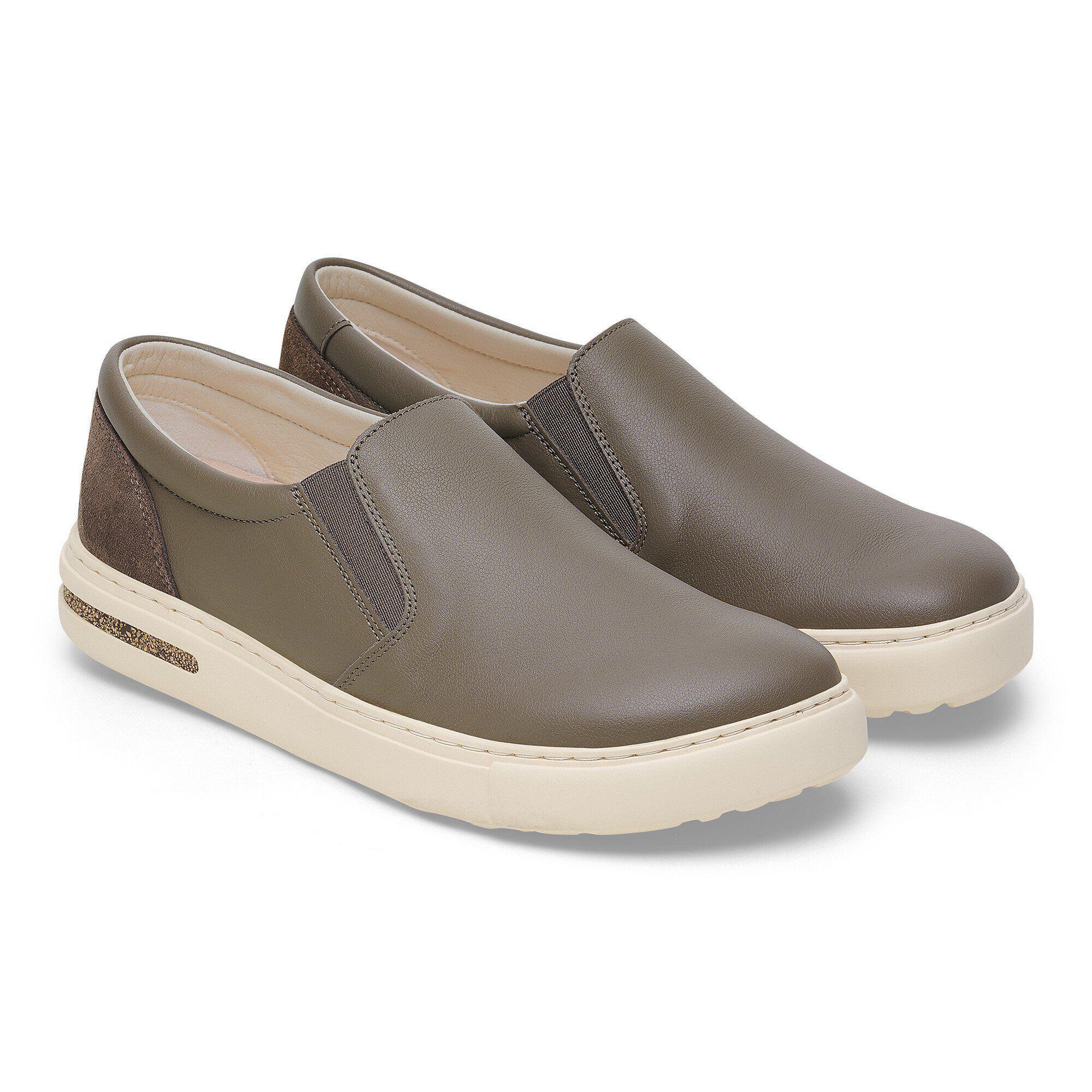 Oswego Mixed Leather Product Image