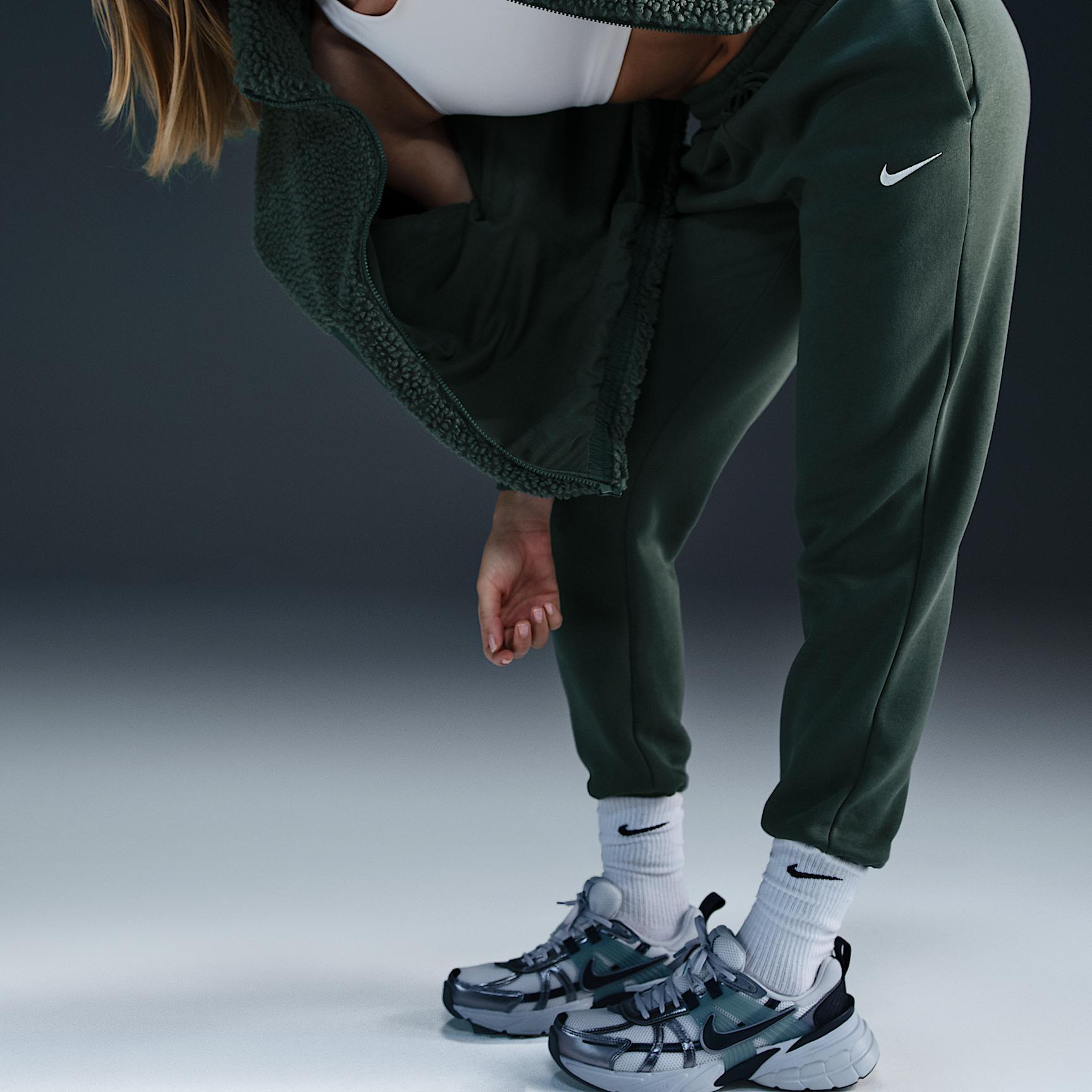 Women's Nike Sportswear Phoenix Fleece Mid-Rise Sweatpants Product Image