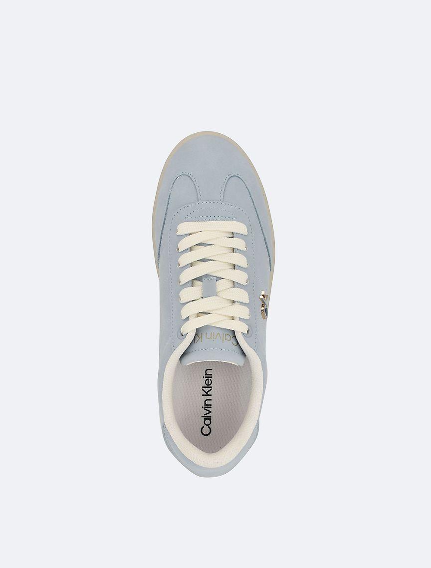 Women's Nicala Sneaker Product Image