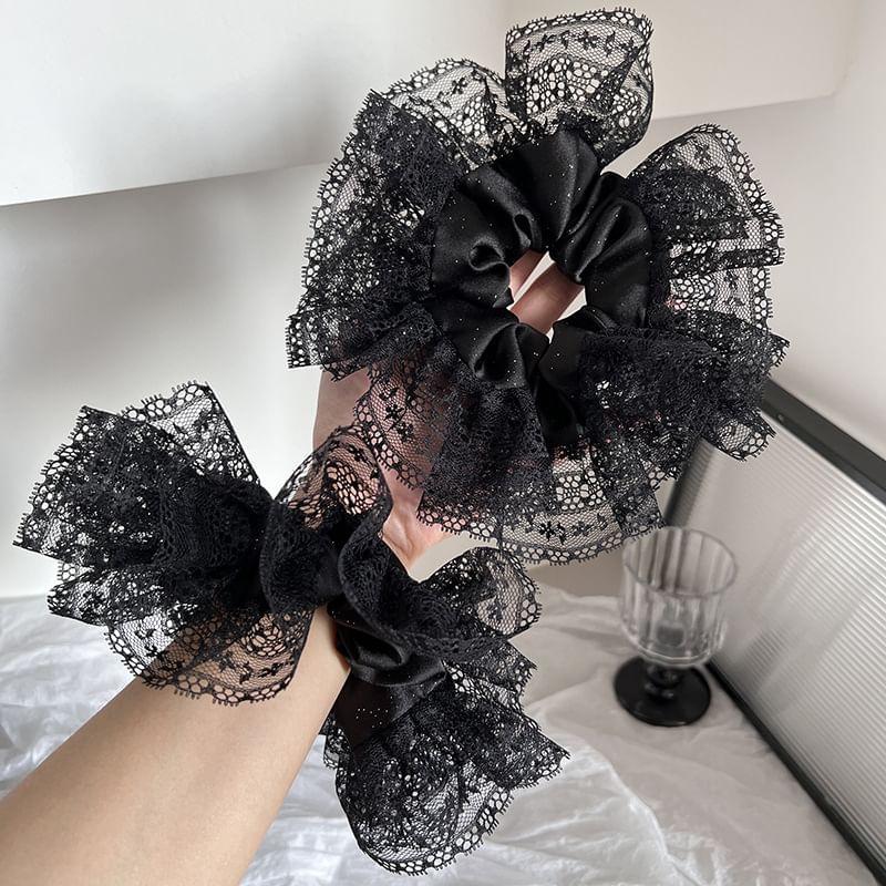 Lace Panel Scrunchie Product Image