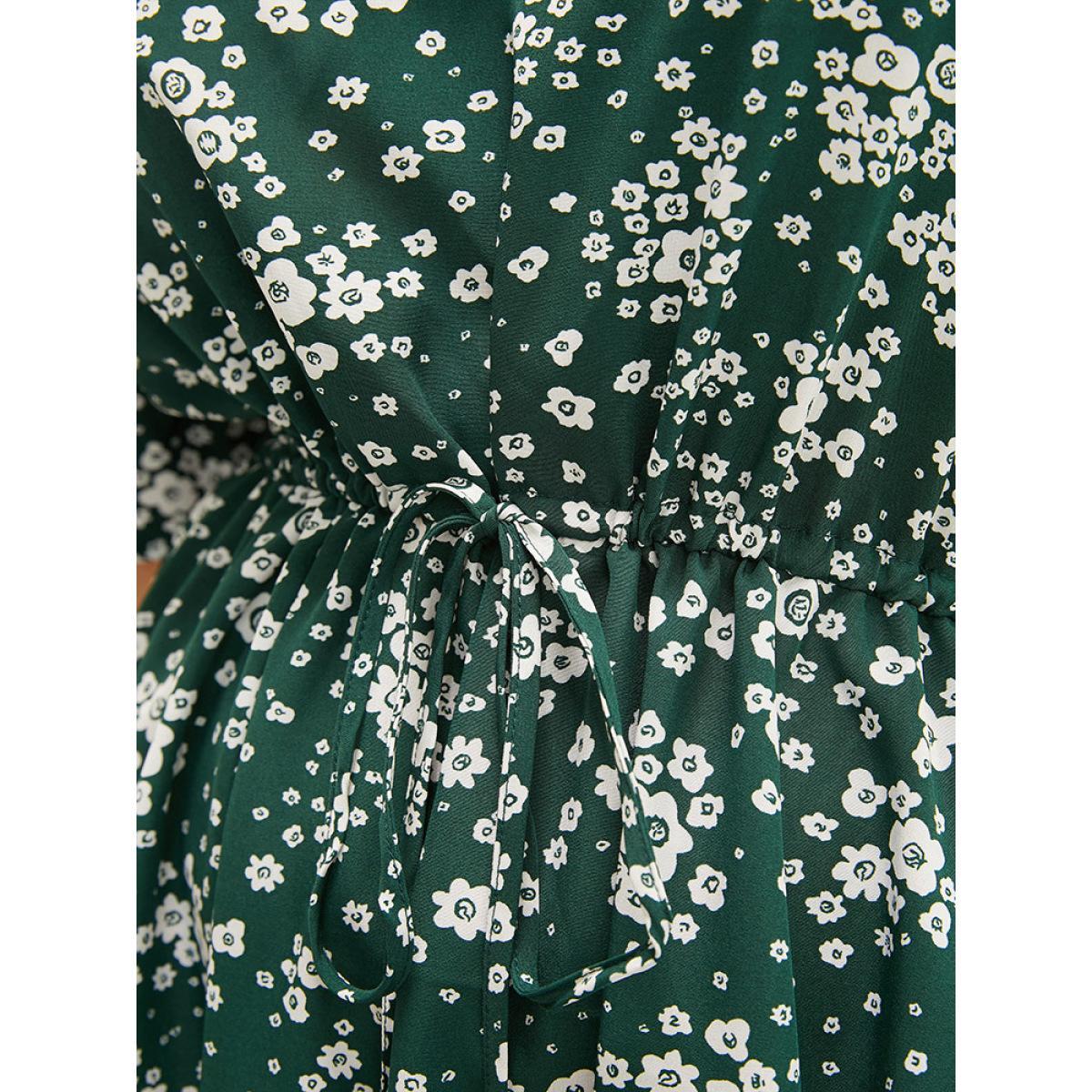 Plus Size Floral Print Raglan Sleeve Pocket Drawstring Ruffles Dress ArmyGreen Women Elegant Drawstring V-neck Short sleeve Curvy Midi Dress BloomChic 14-16/1X Product Image