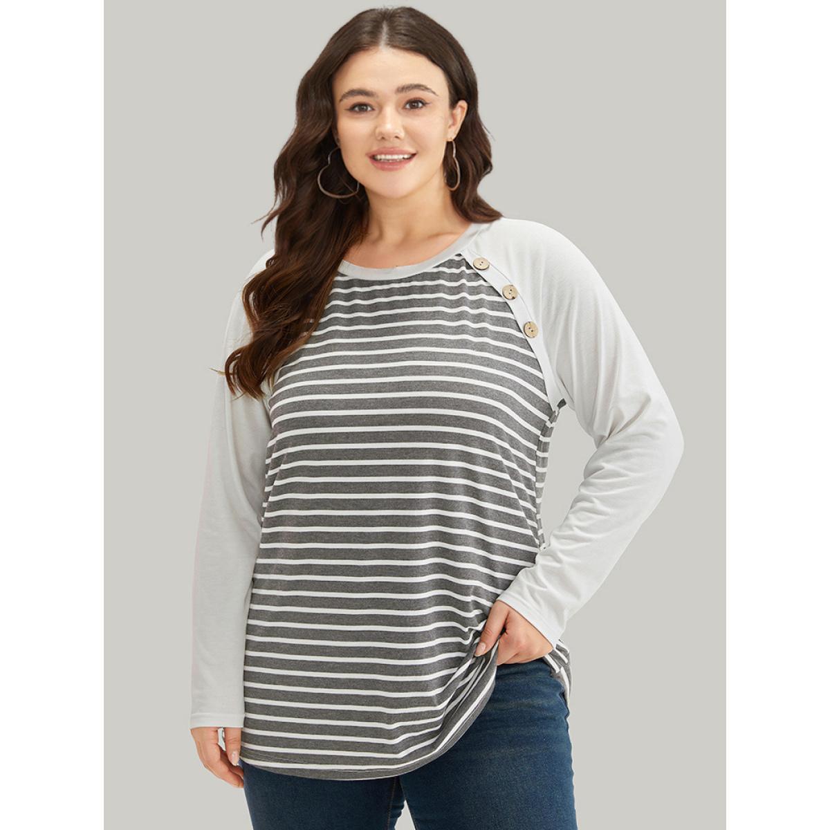 Plus Size Striped Patchwork Button Detail Raglan Sleeve T-shirt Gray Women Casual Patchwork Striped Round Neck Dailywear T-shirts BloomChic 18-20/2X Product Image