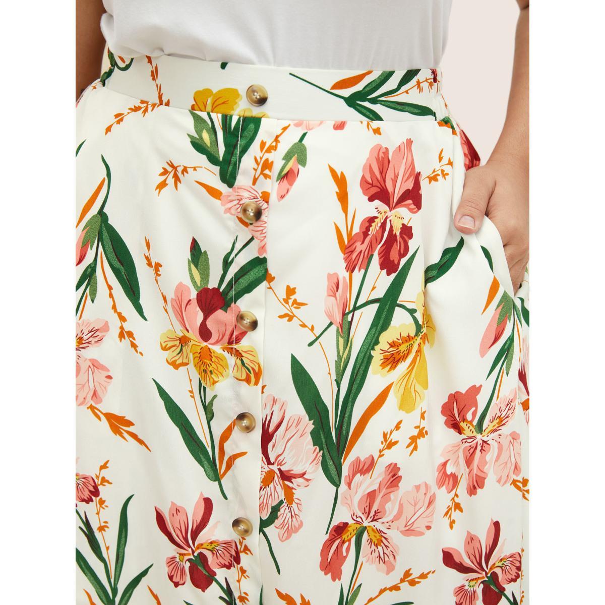 Plus Size Floral Print Button Detail Elastic Waist Pocket Skirt Women White Elegant Button No stretch Slanted pocket Everyday Skirts BloomChic 26/4X Product Image