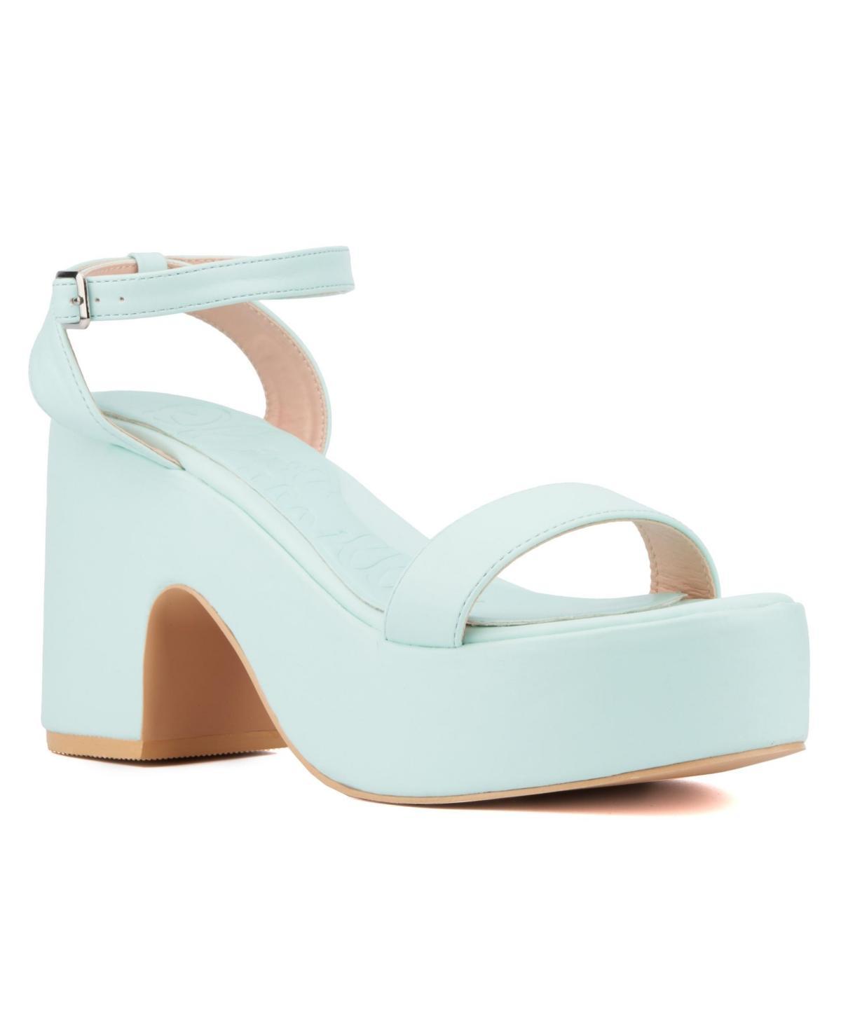 Olivia Miller Charmer Womens Platform Heels Product Image