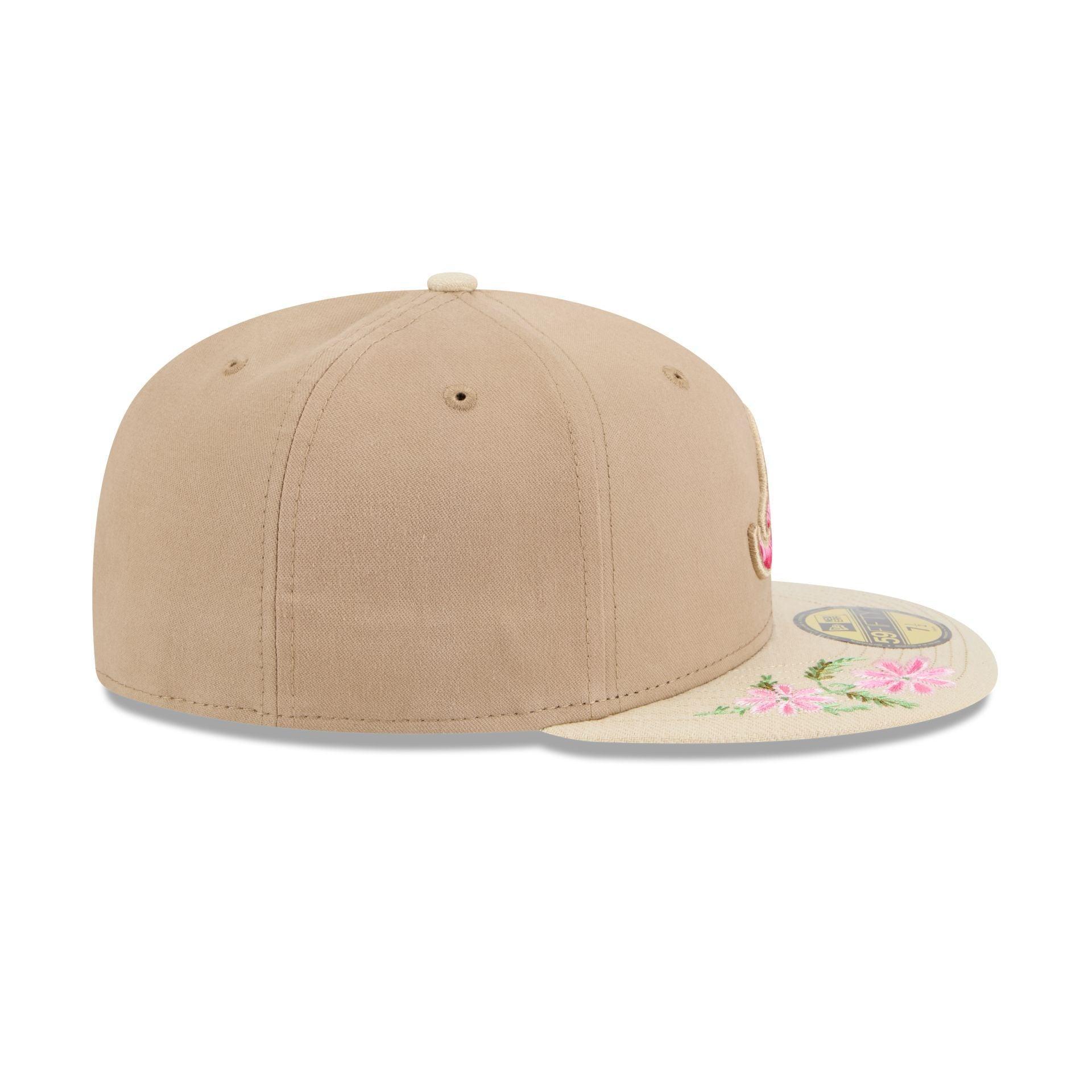 Atlanta Braves Hand Stitched Floral 59FIFTY Fitted Hat Male Product Image