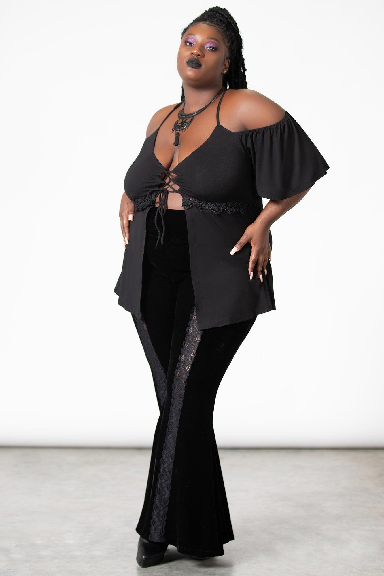 Amber Bat Cold Shoulder Top [PLUS] Female Product Image