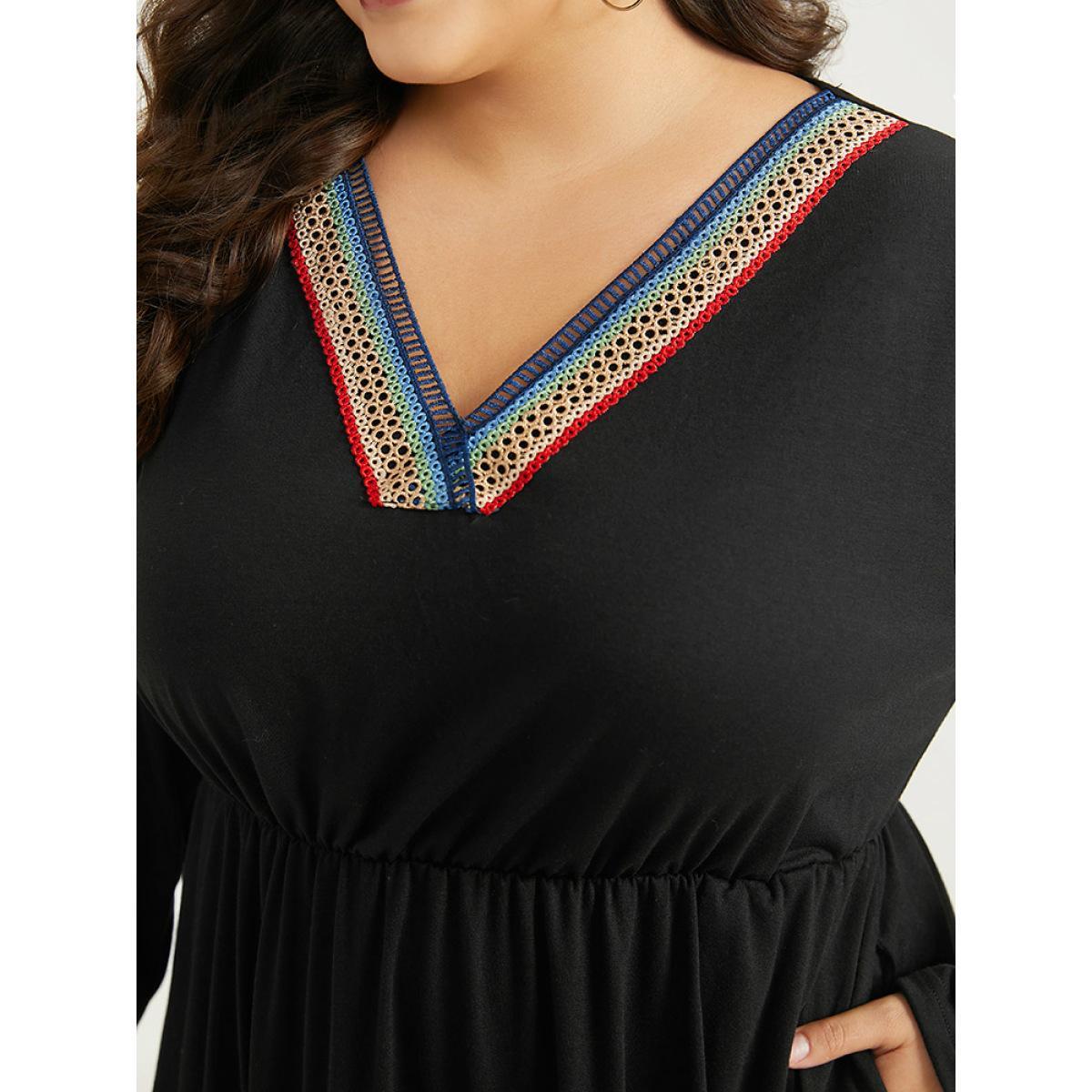 Plus Size Supersoft Essentials Contrast Webbing Pocket Dress Black Women Casual Plain V-neck Long Sleeve Curvy Midi Dress BloomChic 22-24/3X Product Image