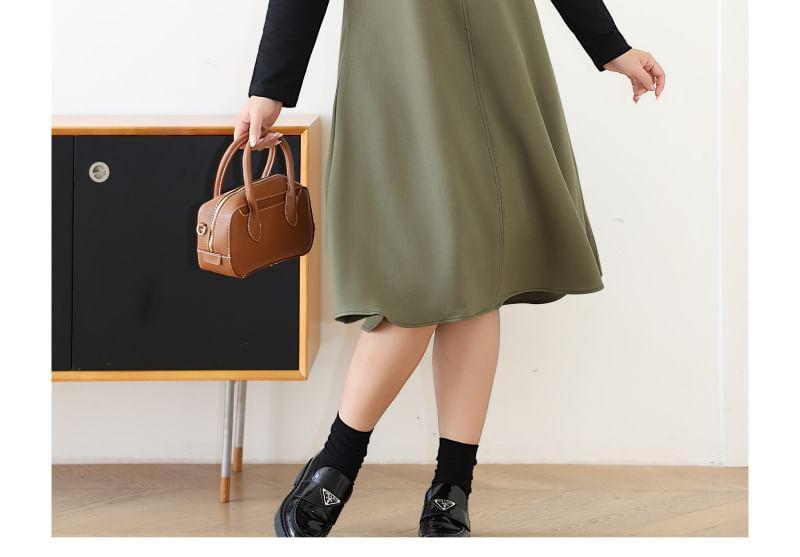 Plus Size Long-Sleeve Crew Neck Two Tone Mock Two-Piece Midi Smock Dress Product Image