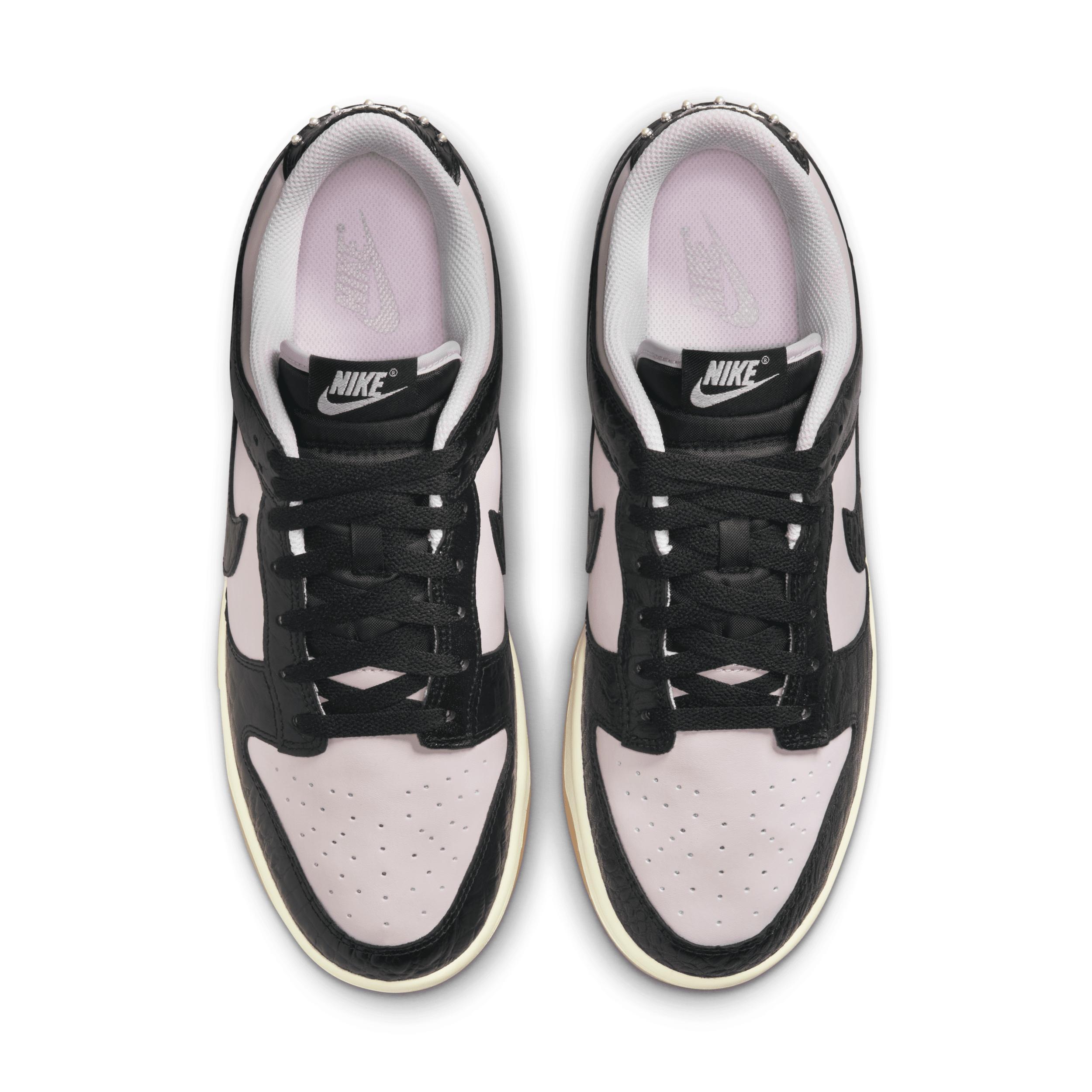 Nike Men's Dunk Low Retro Shoes Product Image