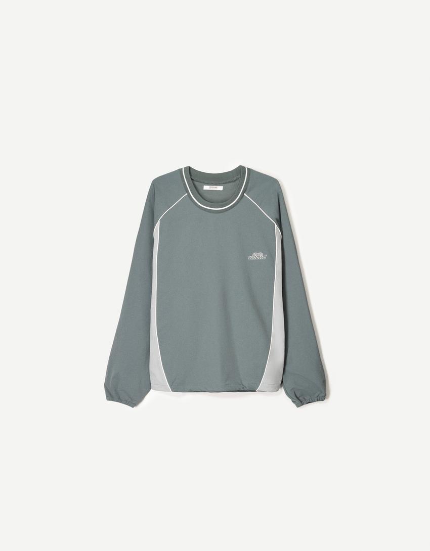 Retro sporty long sleeve technical T-shirt Product Image