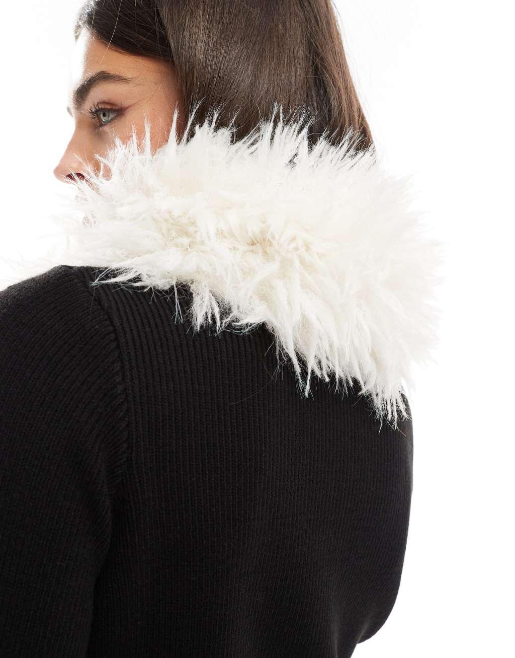 ASOS DESIGN snood with long faux fur in white Product Image